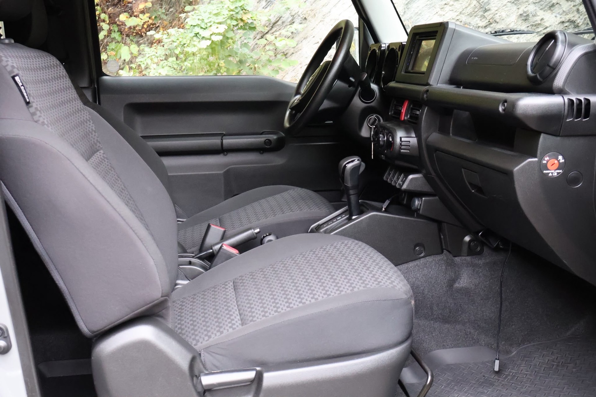 SUZUKI Jimny 1.5 Compact Top 4x4 Automat-image-7