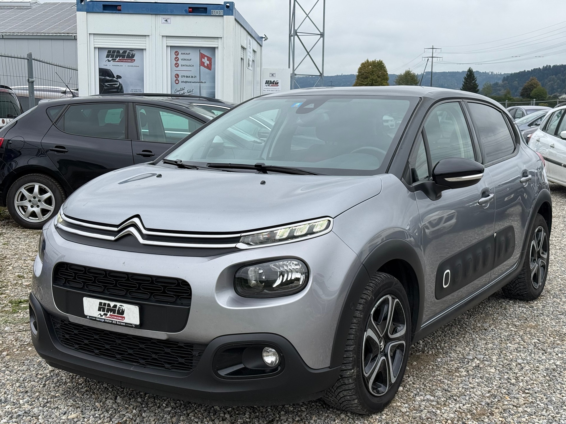 CITROEN C3 1.2i PureTech Elle EAT6-image-2