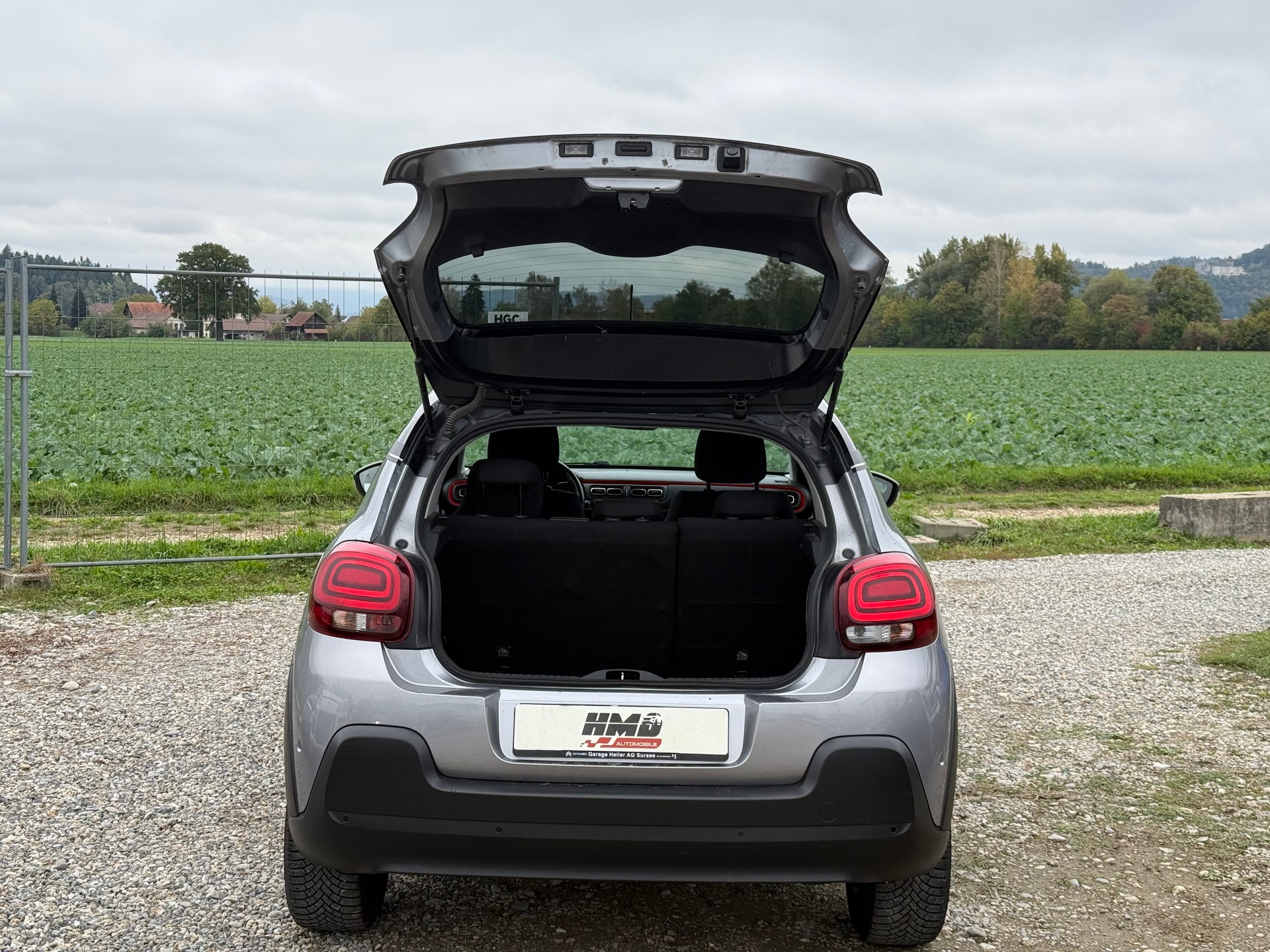 CITROEN C3 1.2i PureTech Elle EAT6-image-9
