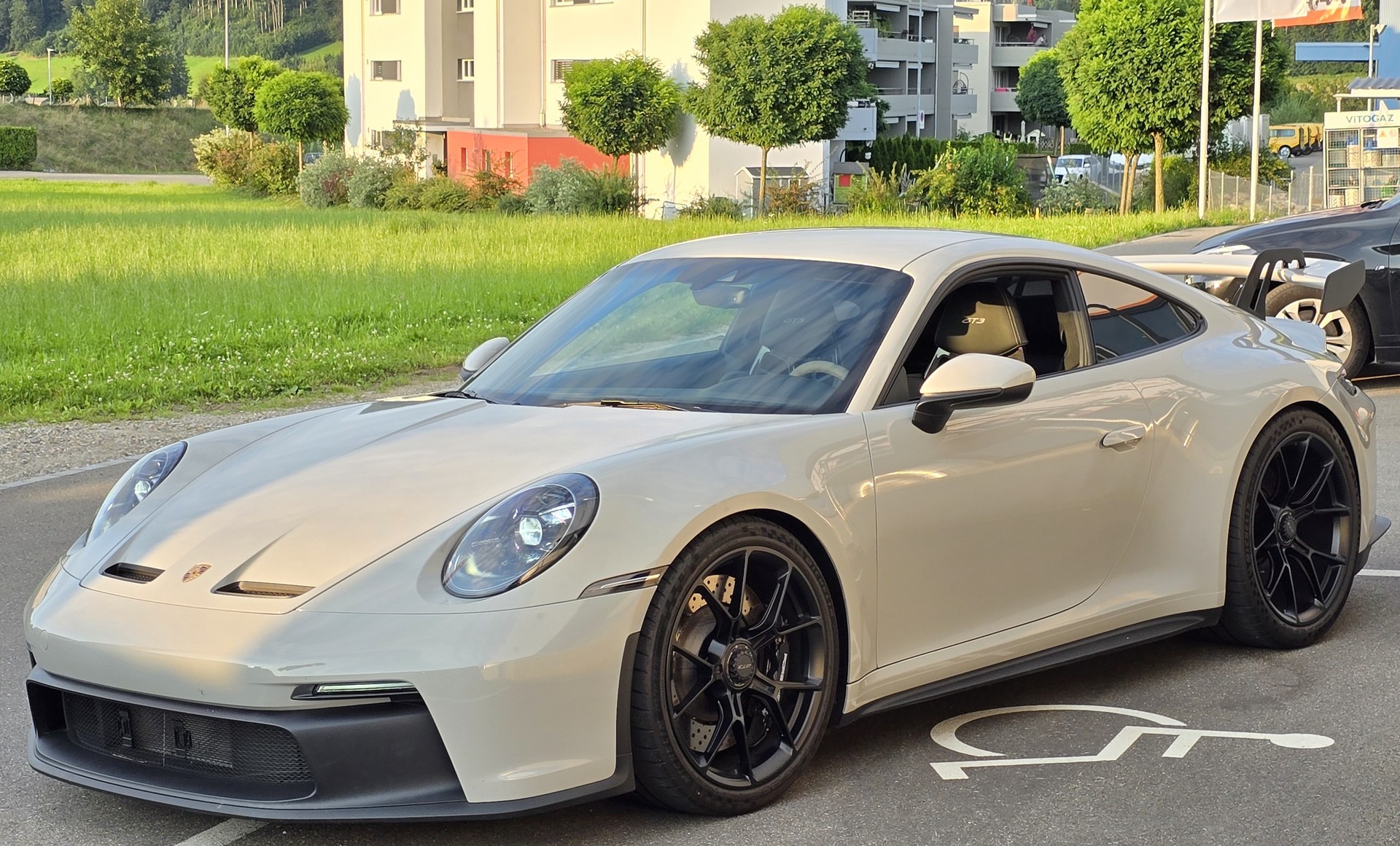 PORSCHE 911 GT3 PDK-image-8