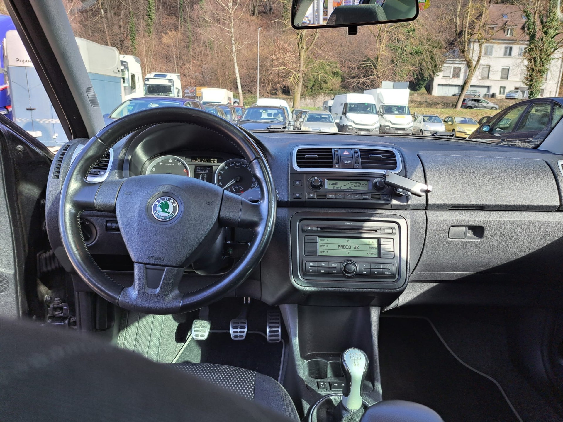 SKODA Roomster 1.6 Cooly-image-8