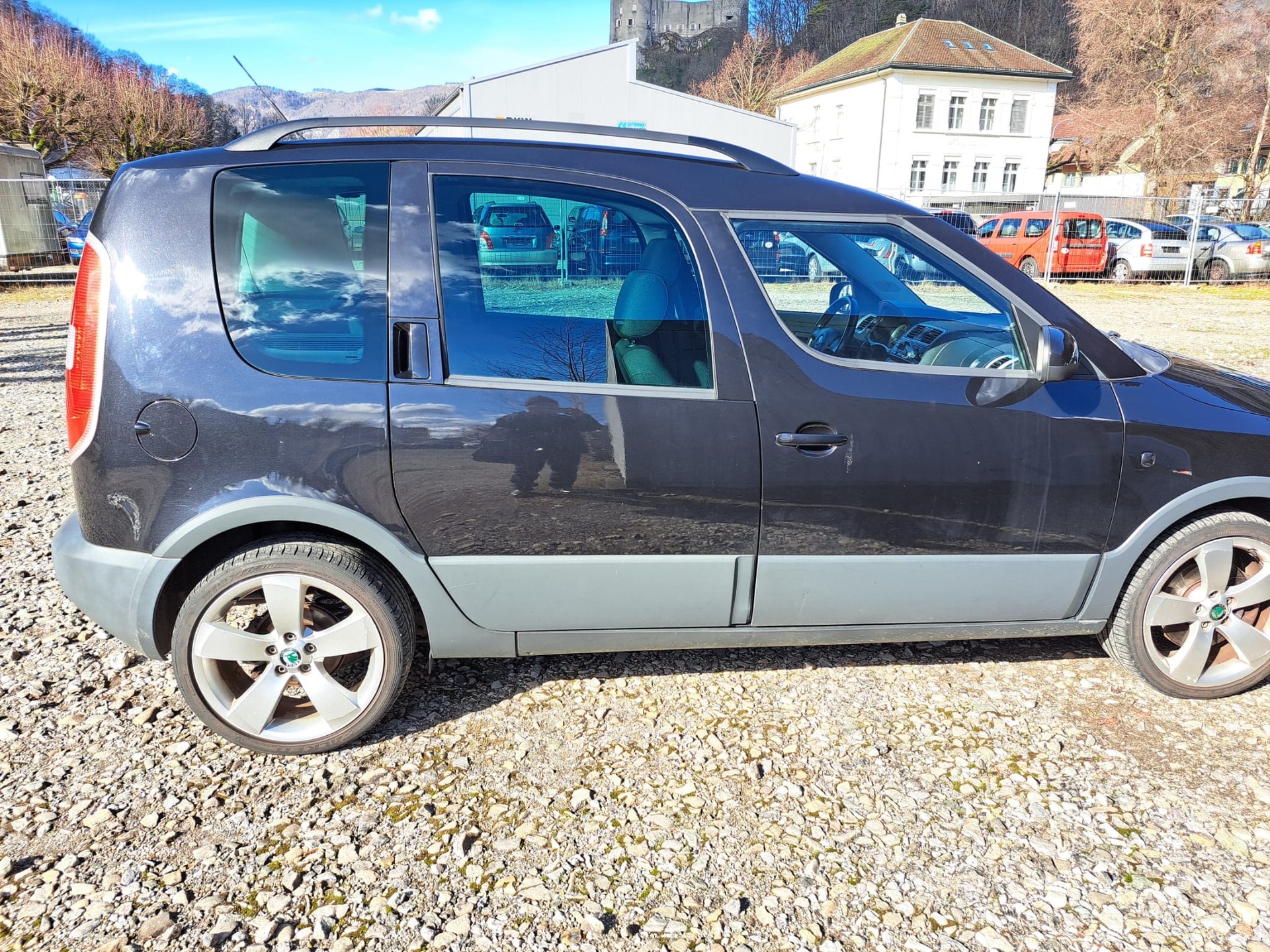 SKODA Roomster 1.6 Cooly-image-3
