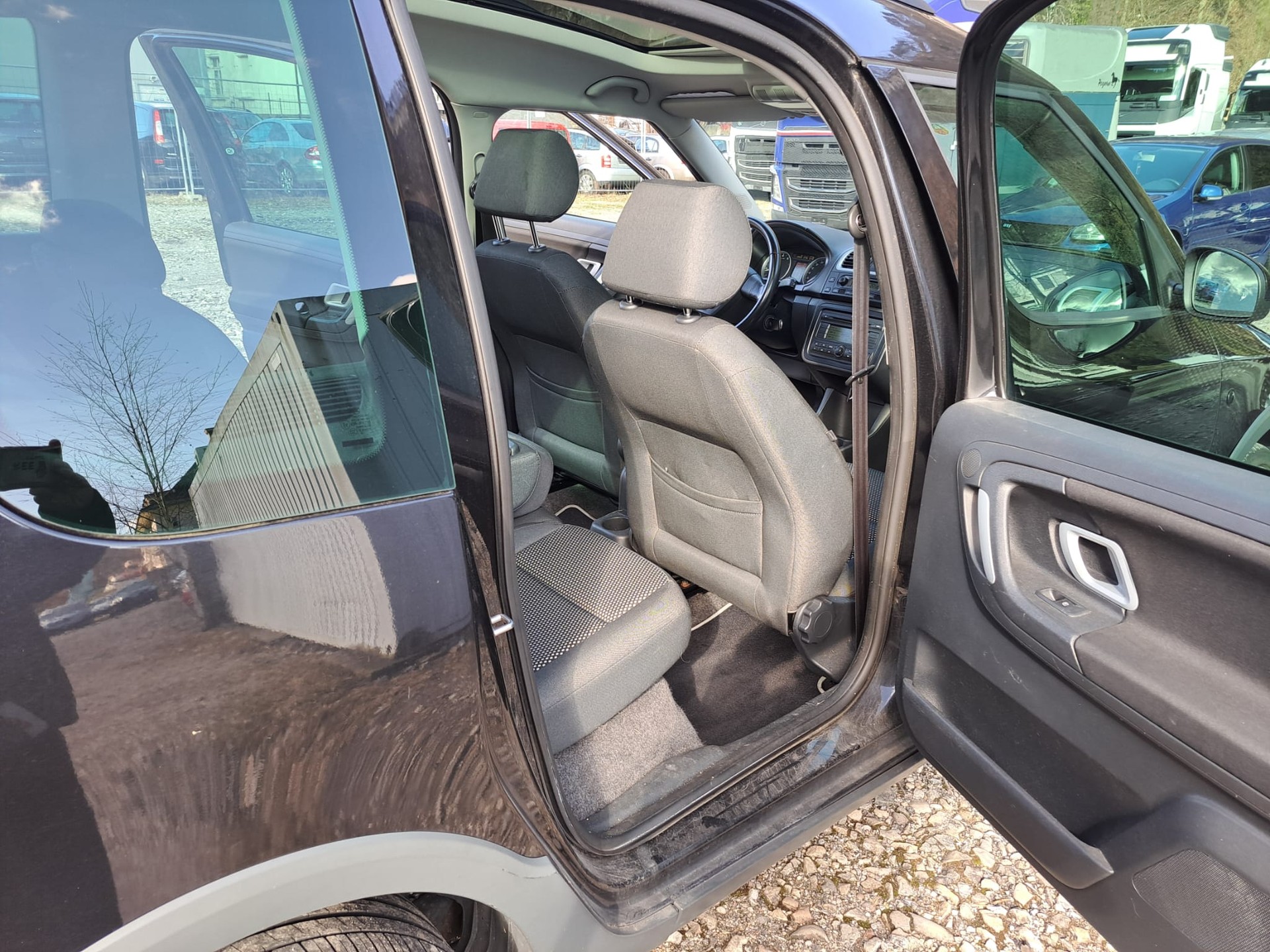 SKODA Roomster 1.6 Cooly-image-11