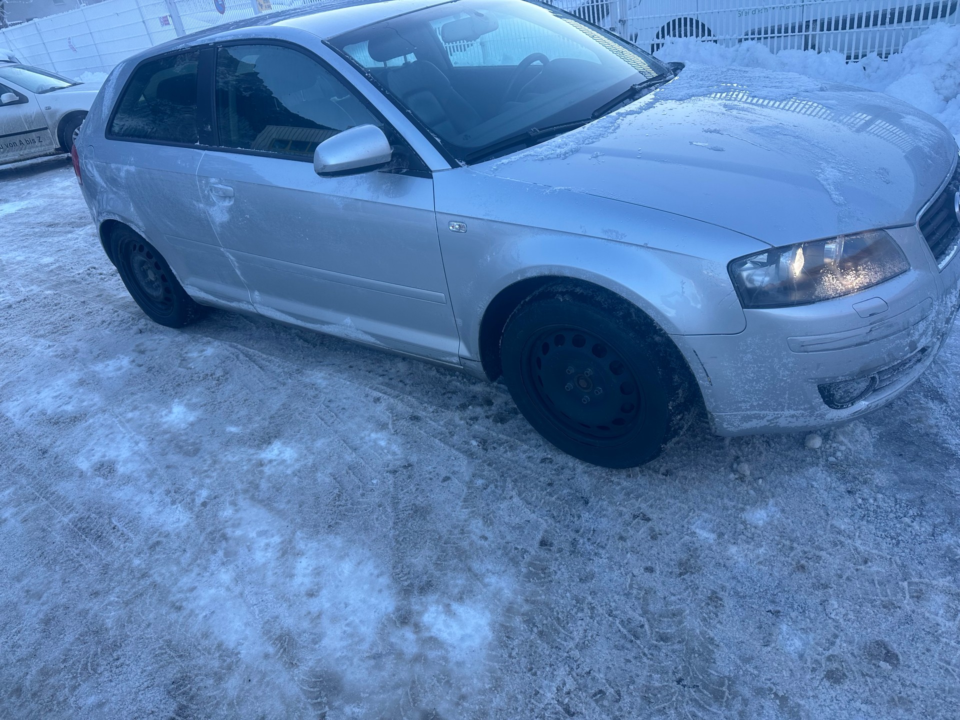 AUDI A3 2.0 FSI Ambition-image-5