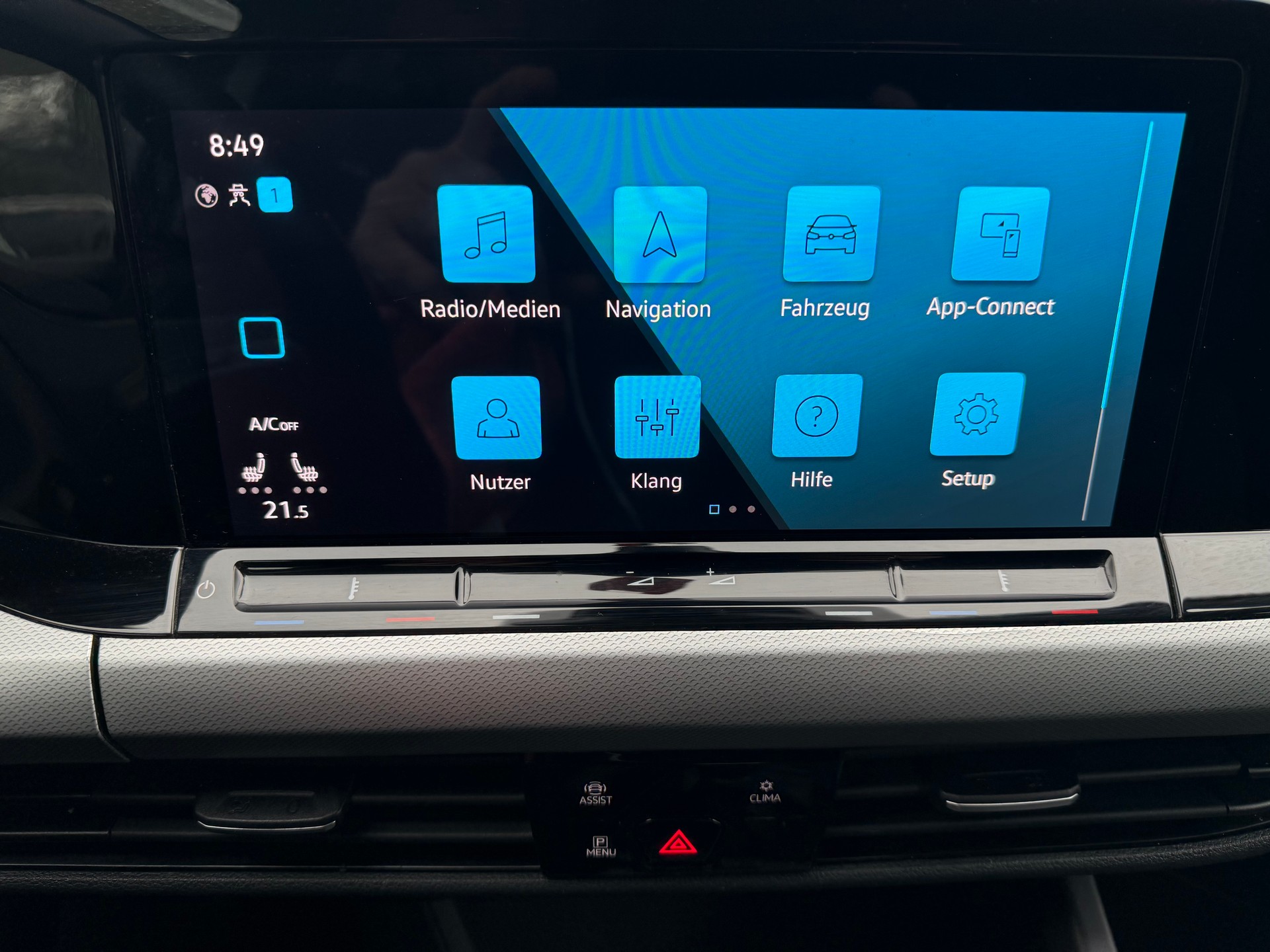 VW Golf 1.0 TSI Value-image-6