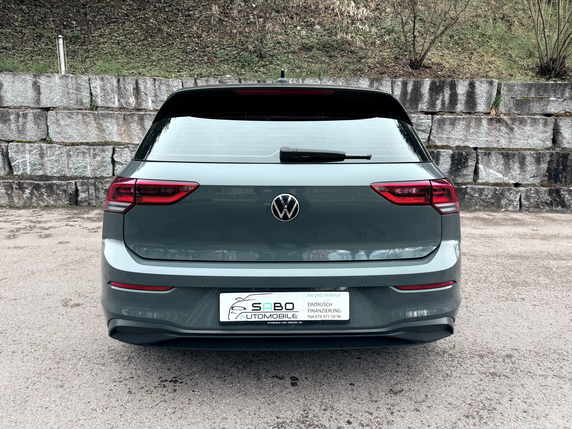 VW Golf 1.0 TSI Value-image-11