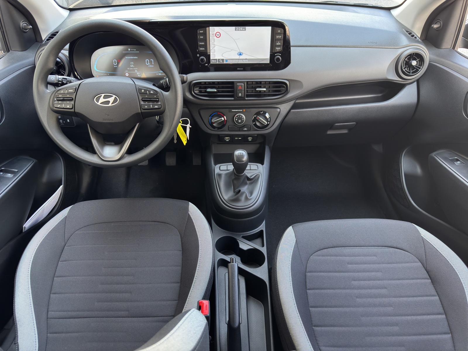 HYUNDAI i10 1.0 Pica-image-4