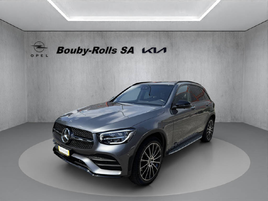 MERCEDES-BENZ GLC 200 AMG Line 4m-image-0