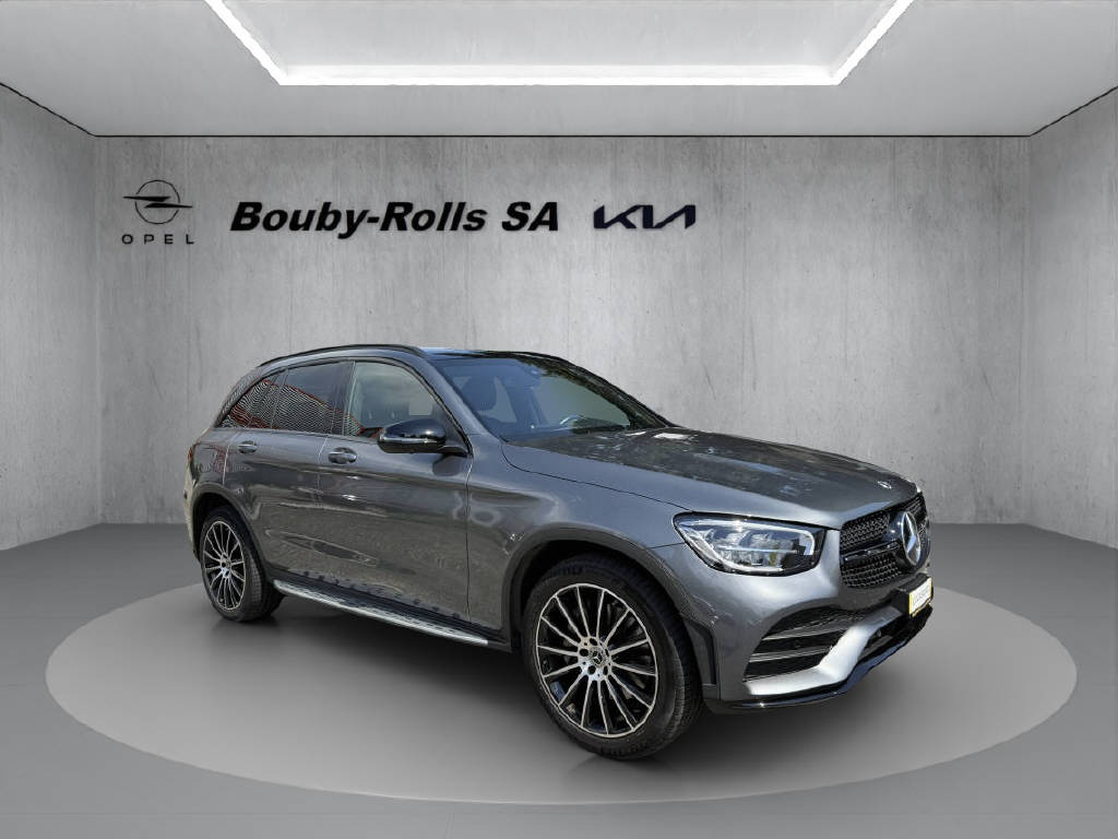 MERCEDES-BENZ GLC 200 AMG Line 4m-image-7
