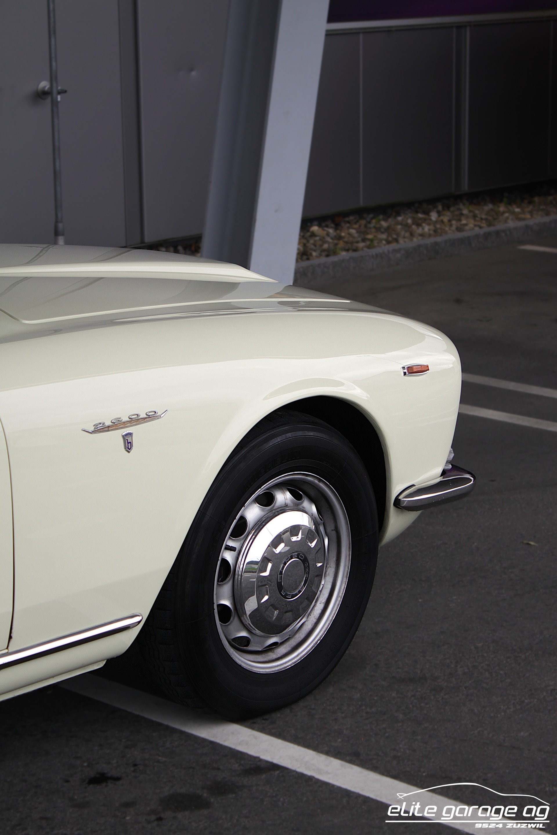 ALFA ROMEO 2600 Sprint VETERANENGEPRÜFT-image-10
