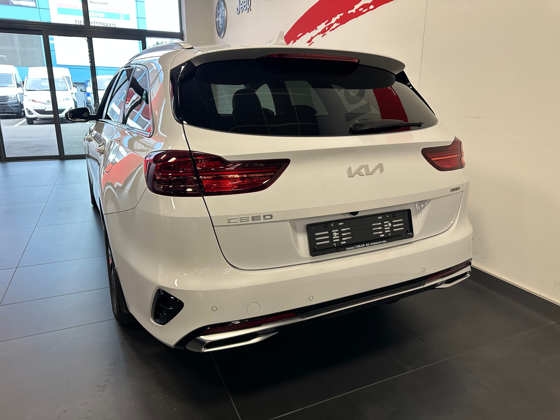 KIA Ceed Sportswagon 1.6 GDi Plug-in Hybrid Power DCT-image-14
