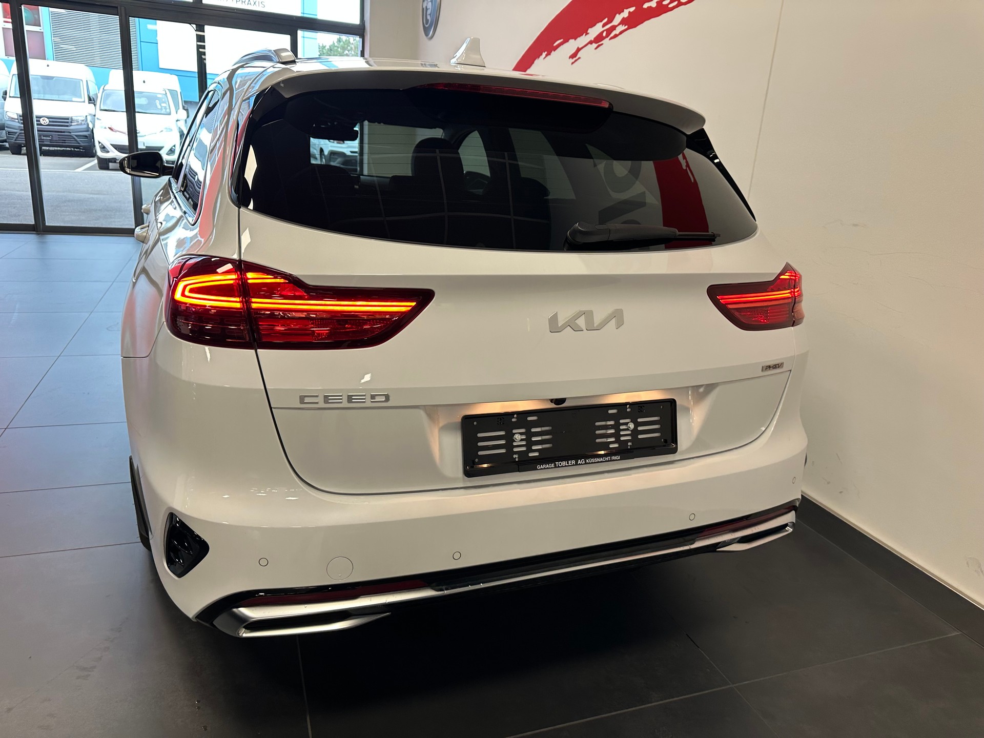 KIA Ceed Sportswagon 1.6 GDi Plug-in Hybrid Power DCT-image-15