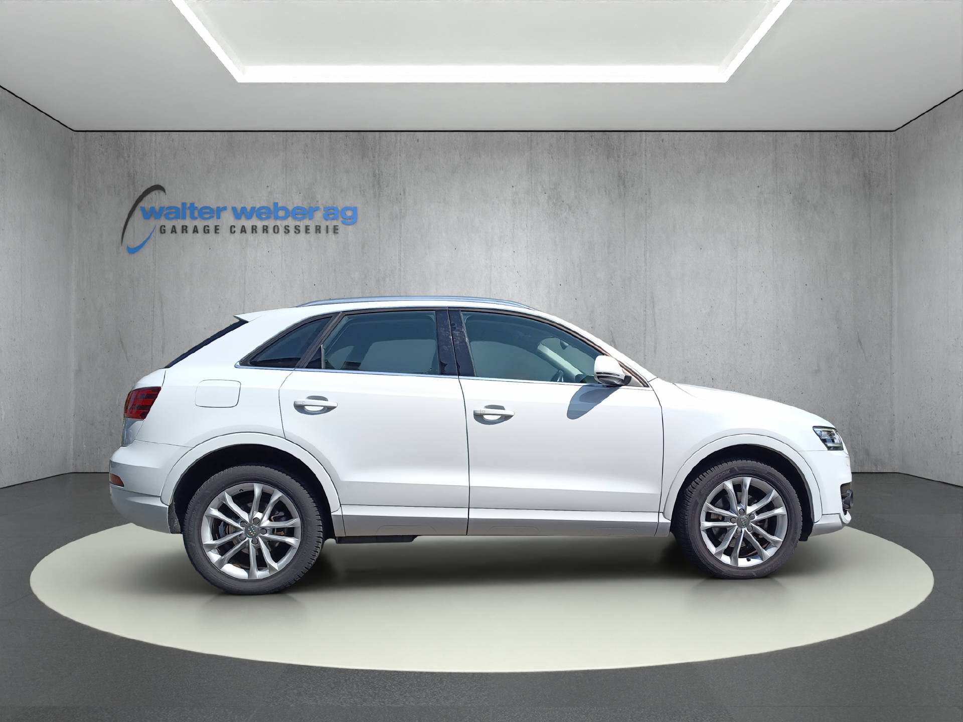 AUDI Q3 2.0 TDI 177 quattro S-Tronic-image-6