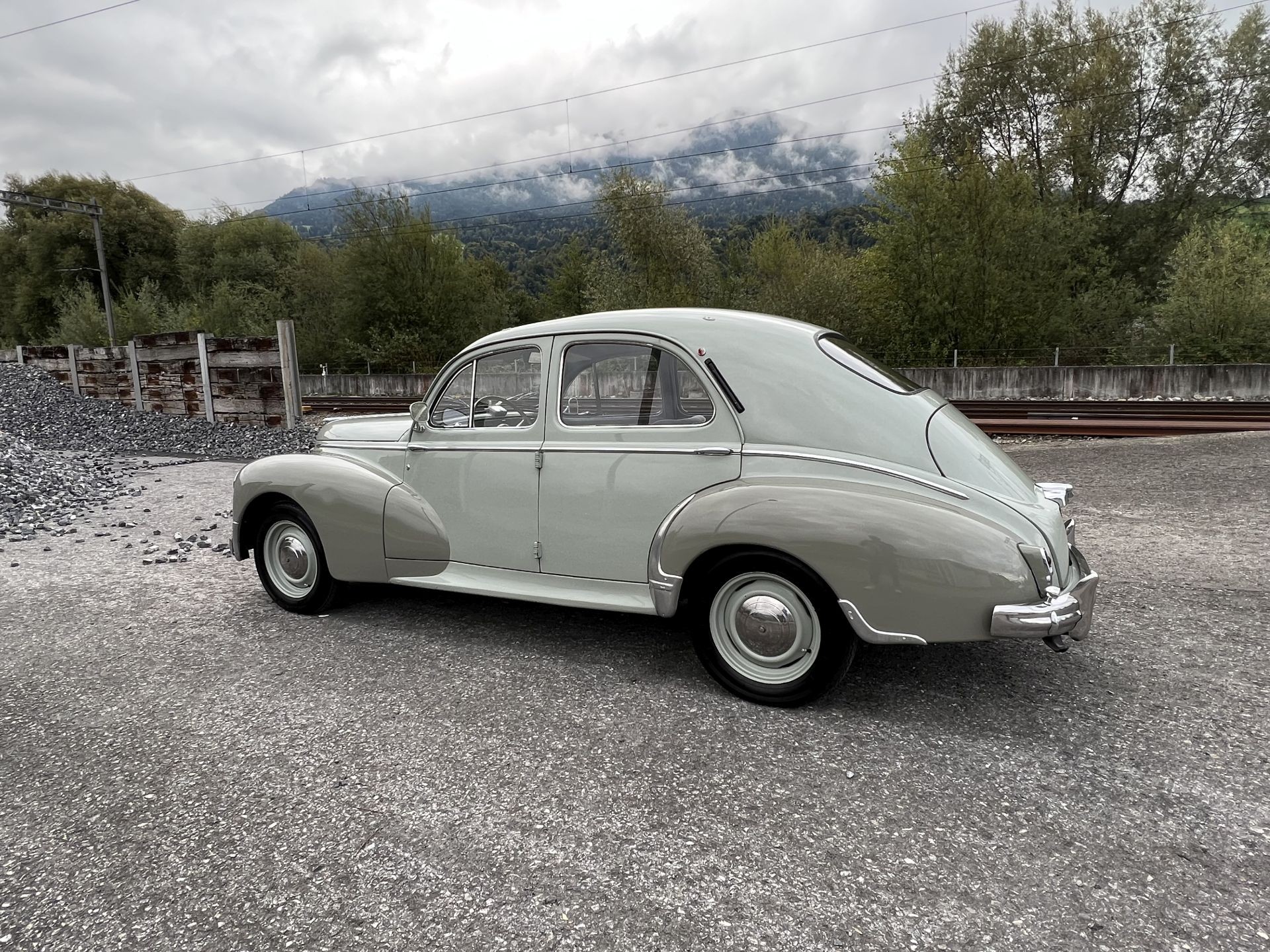 PEUGEOT 203 Berline-image-9