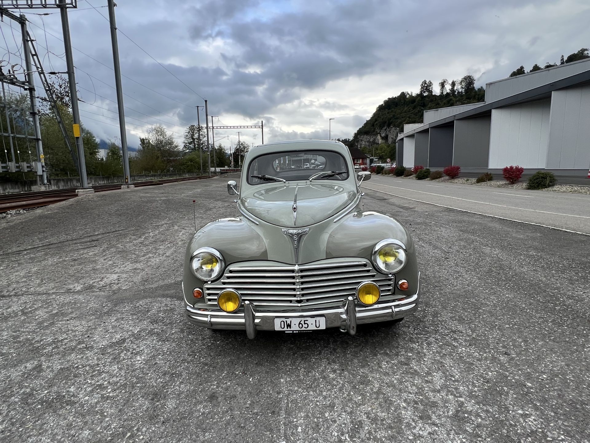 PEUGEOT 203 Berline-image-1