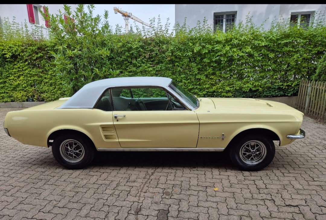 FORD Mustang GT V8-image-0