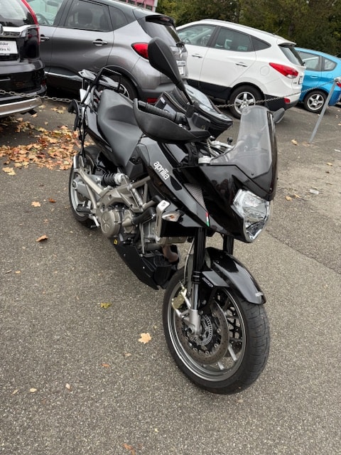 APRILIA SL 750 Shiver GT-showroom-element-1