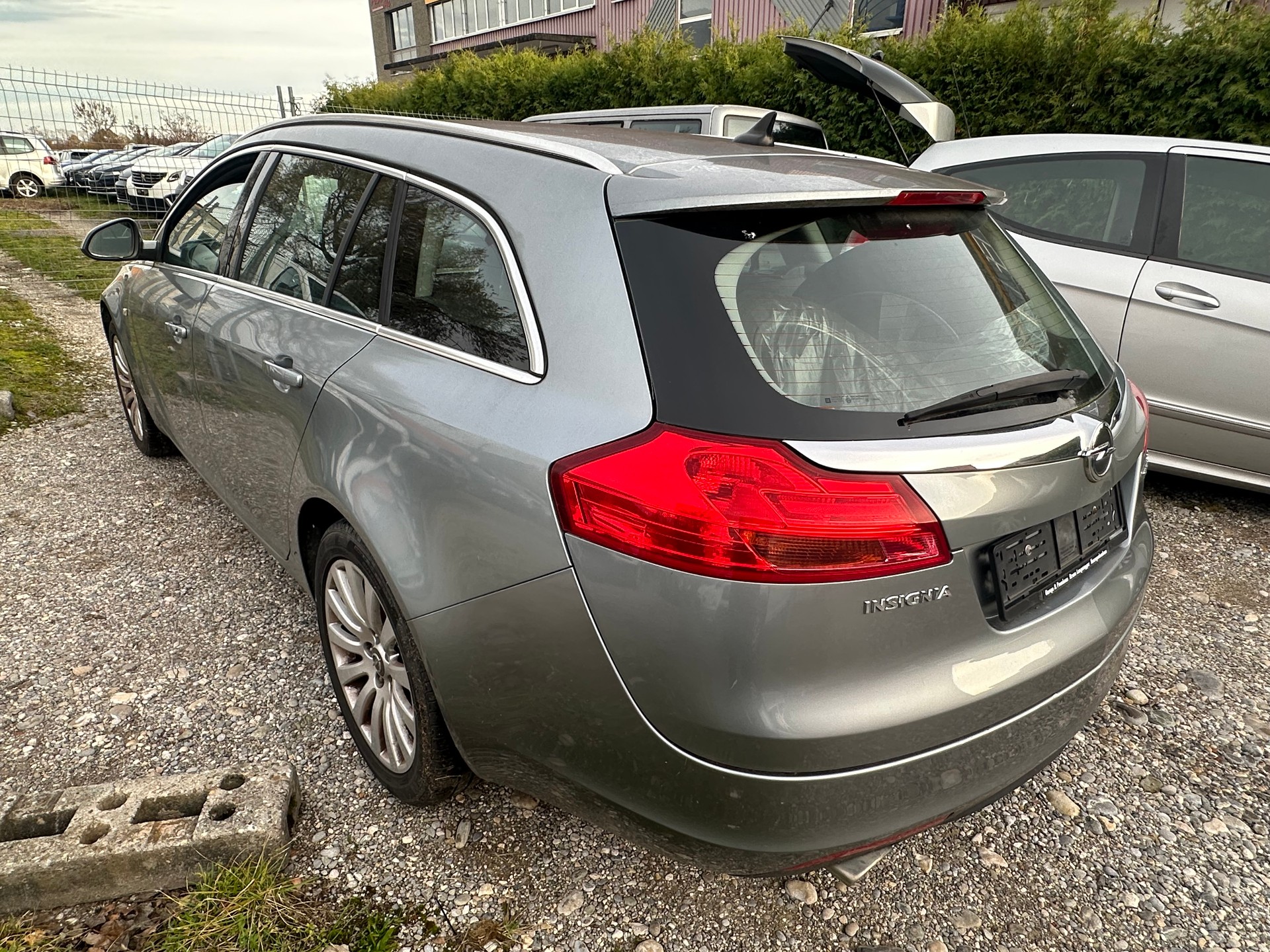 OPEL Insignia ST 2.0 Turbo Cosmo 4WD Aut.-image-4