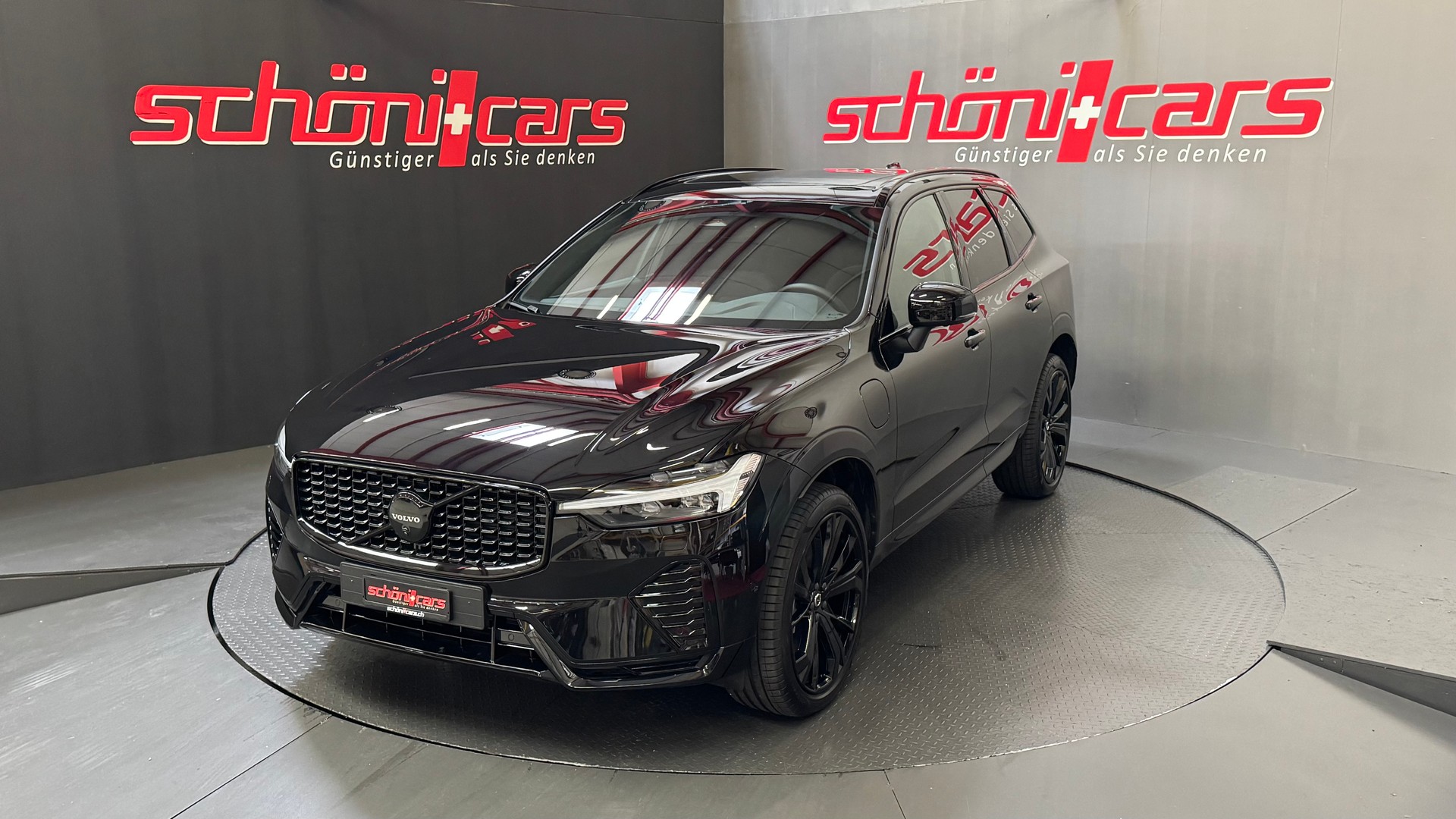 VOLVO MY26 XC60 T6 eAWD PluginHybrid Black Edition Geartronic-image-1