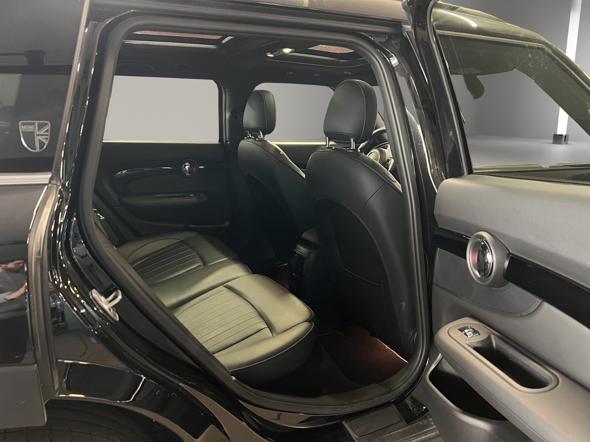 MINI Clubman Cooper S ALL4 Steptronic LEASING à partir de CHF 320.-/mois-image-14