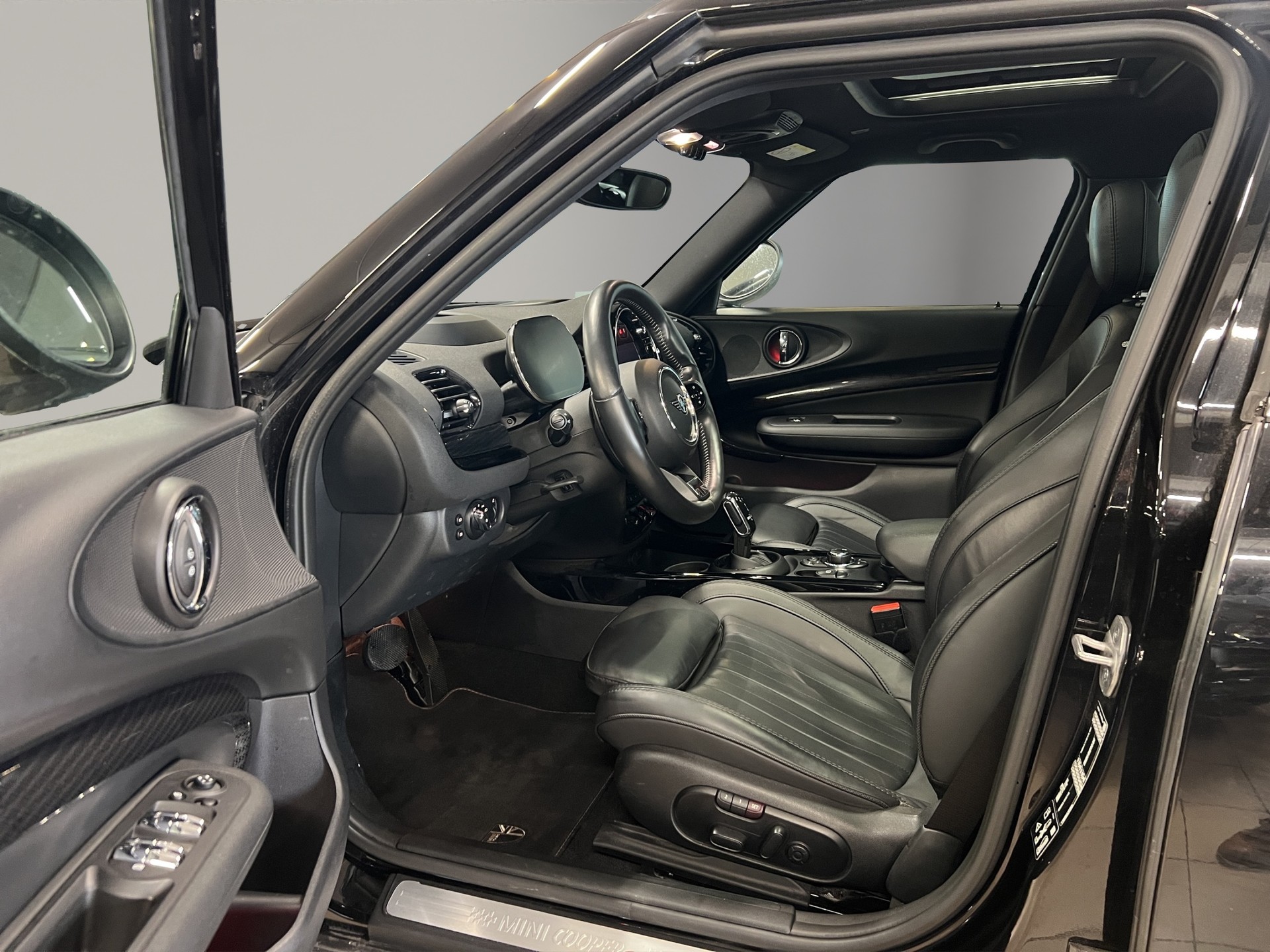 MINI Clubman Cooper S ALL4 Steptronic LEASING à partir de CHF 320.-/mois-image-7