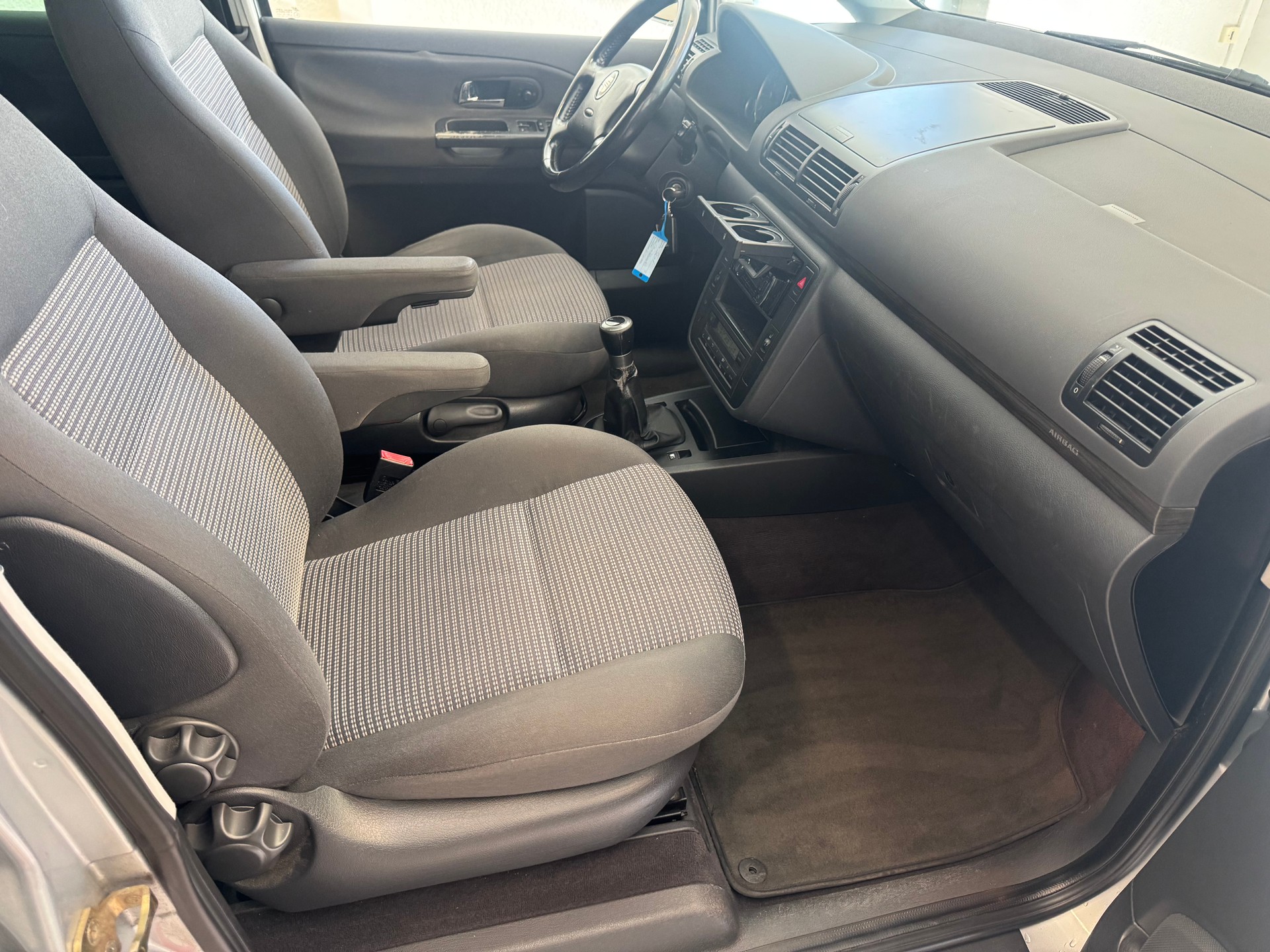 SEAT Alhambra 1.8 Turbo Stylance-image-9