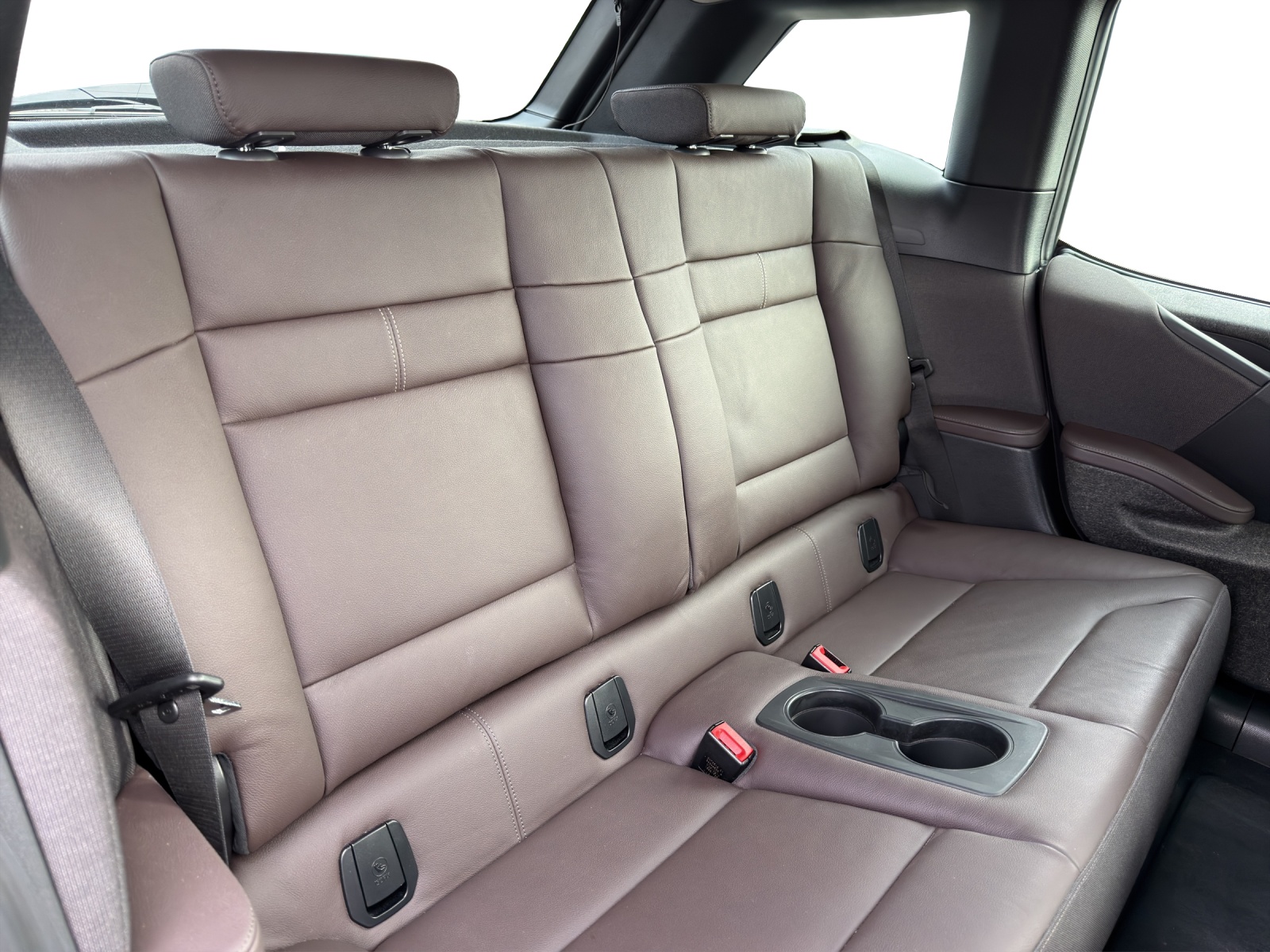 BMW i3s-image-13
