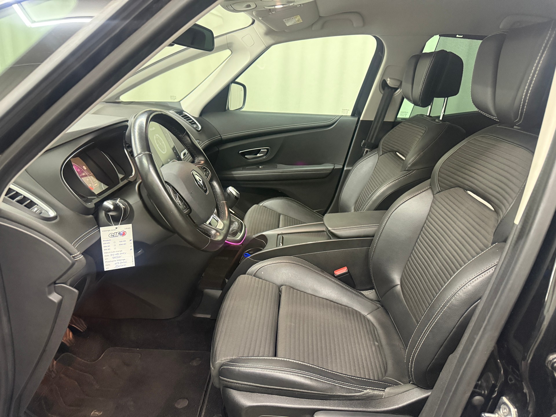 RENAULT Scénic 1.2 16V Turbo Bose-image-6