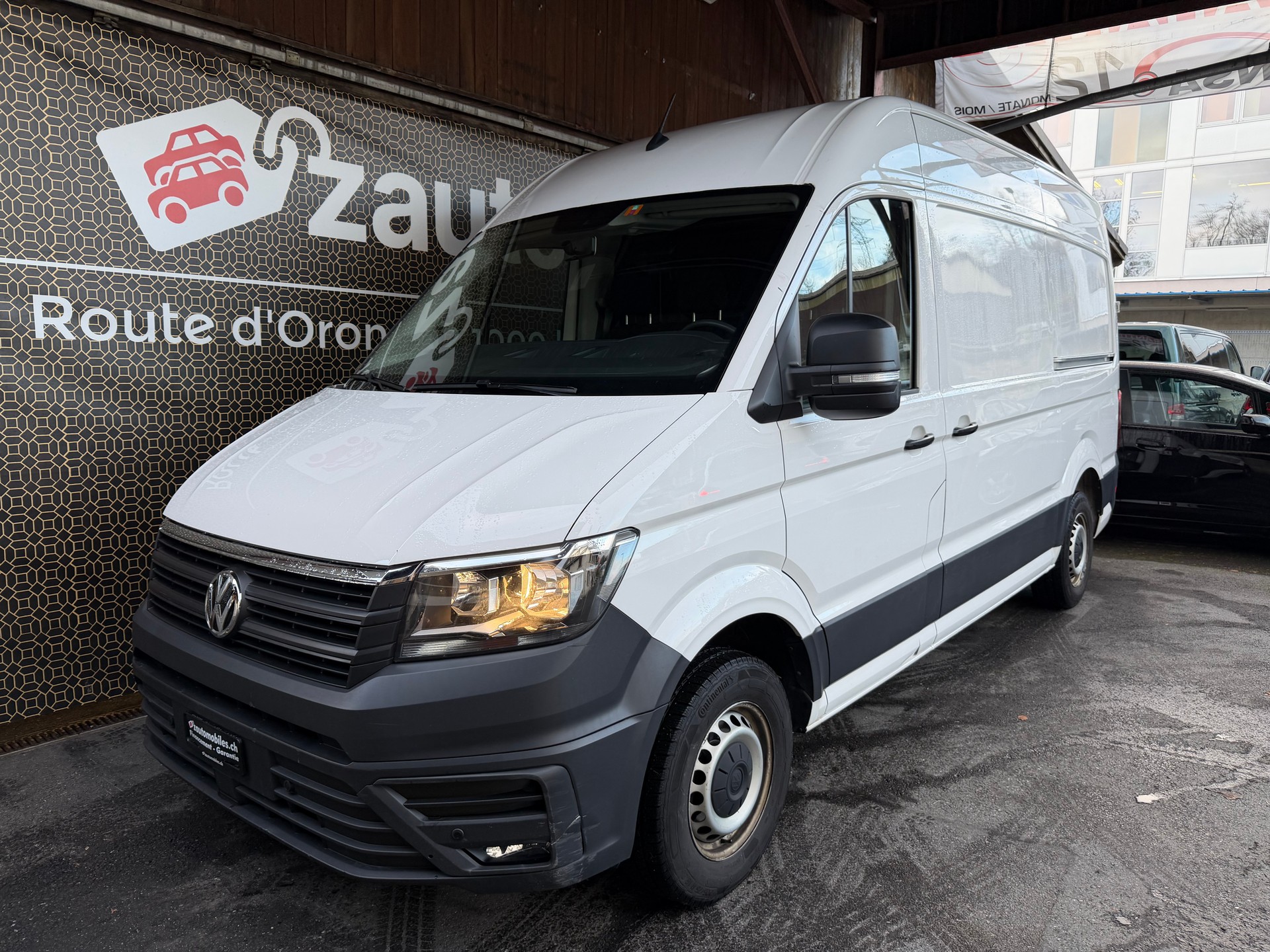 VW VW Crafter 35 2.0 TDI Entry L3 A-showroom-element-2