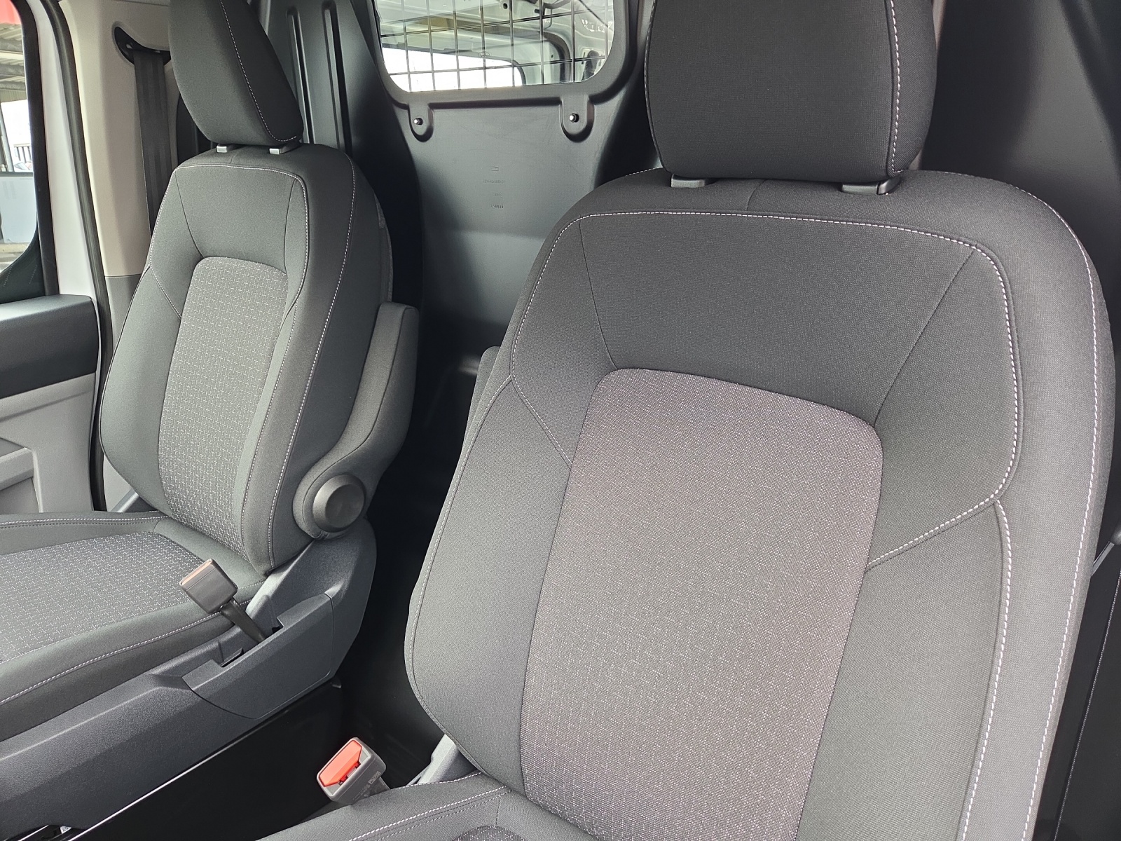 FORD E-Transit Custom Van 320 L1 Elektro Trend-image-8