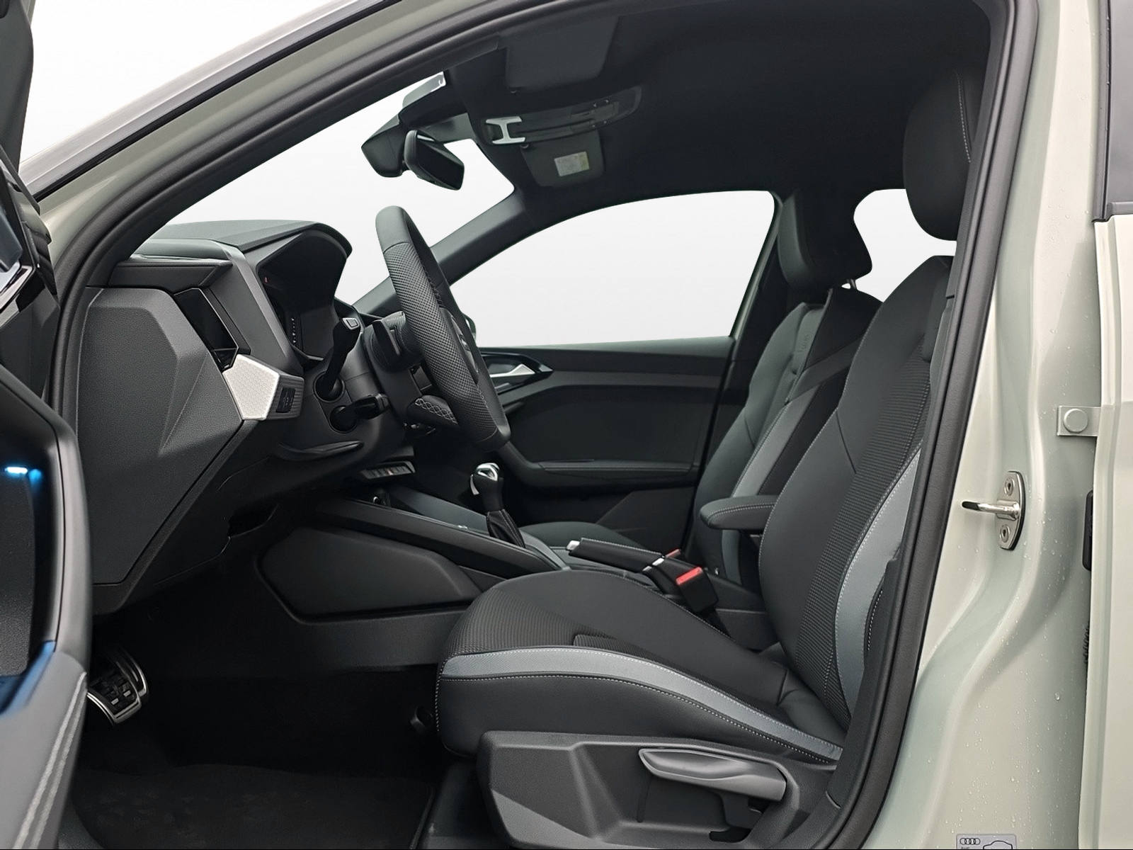 AUDI A1 Sportback 35 TFSI S Line S-tronic-image-6