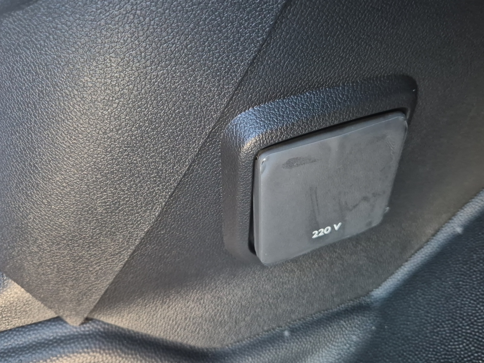 FIAT Doblo Kaw. L1 1.5 BlueHDI 130 erhöhte Nutzlast-image-10