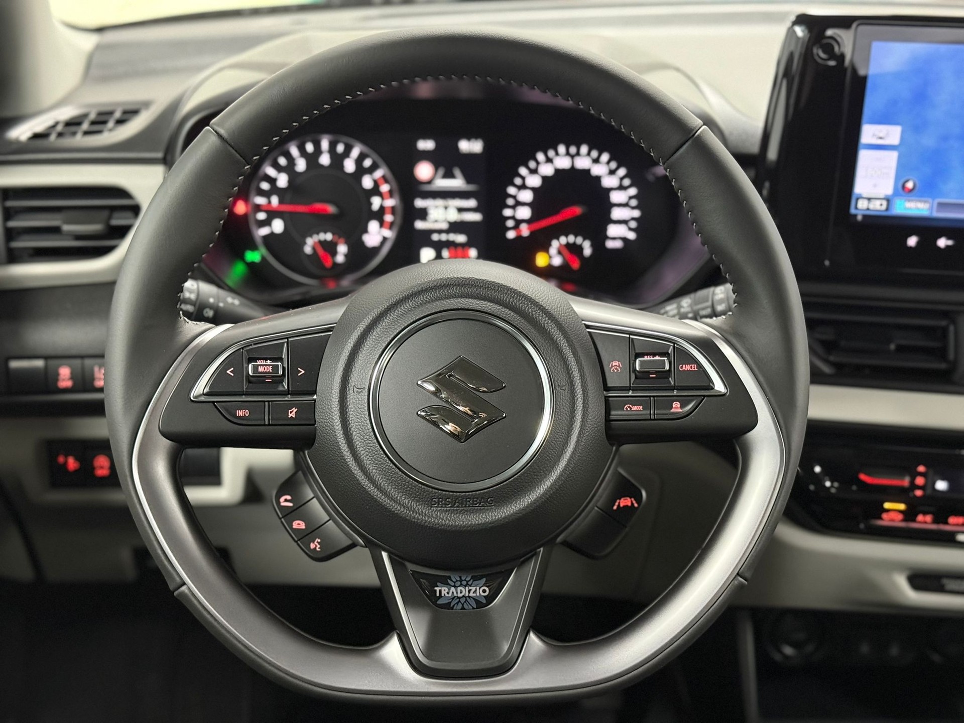 SUZUKI Swift 1.2 Tradizio Hybrid CVT-image-15