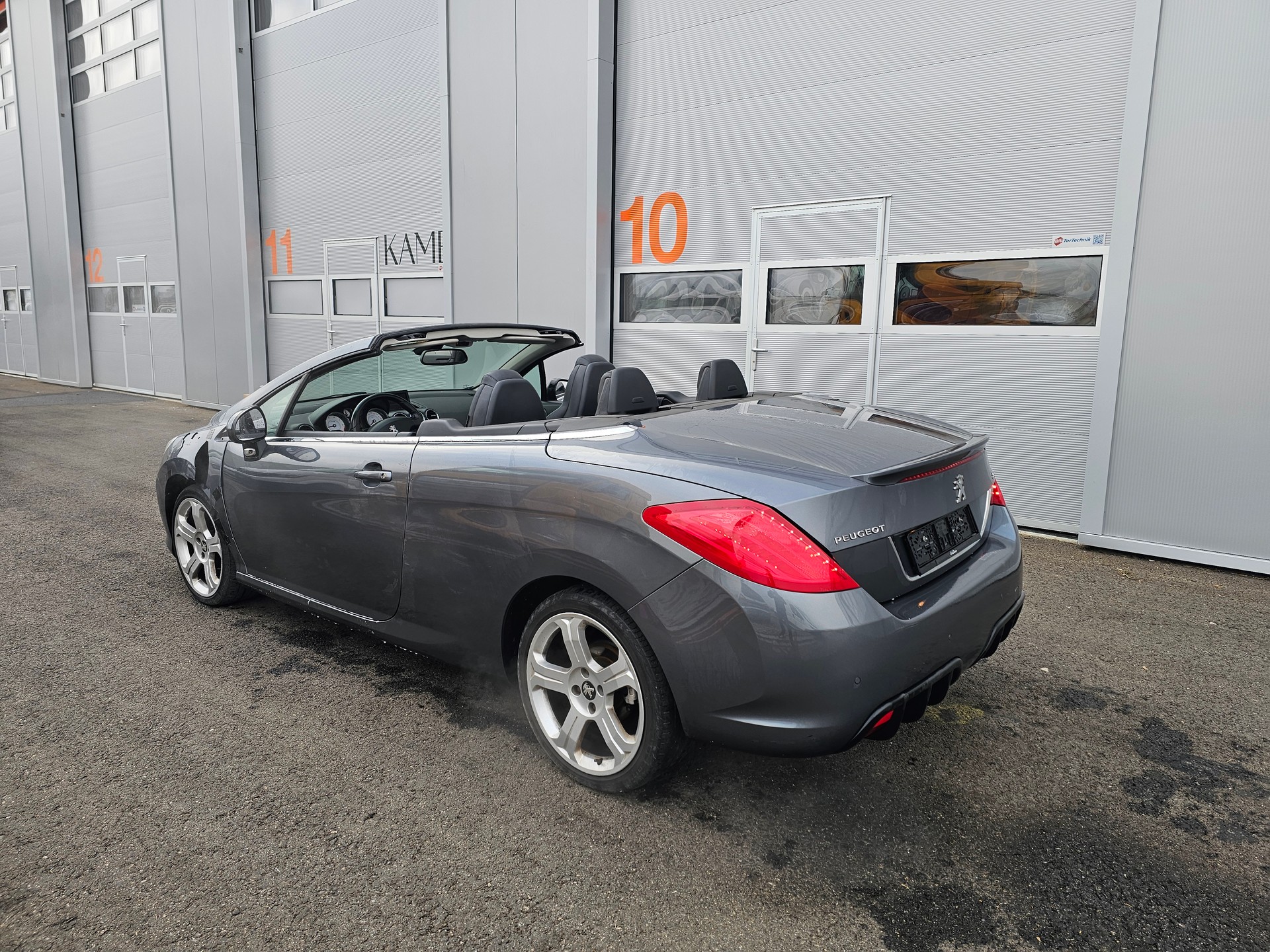 PEUGEOT 308 CC 1.6 16V Turbo Allure Automatic-image-2