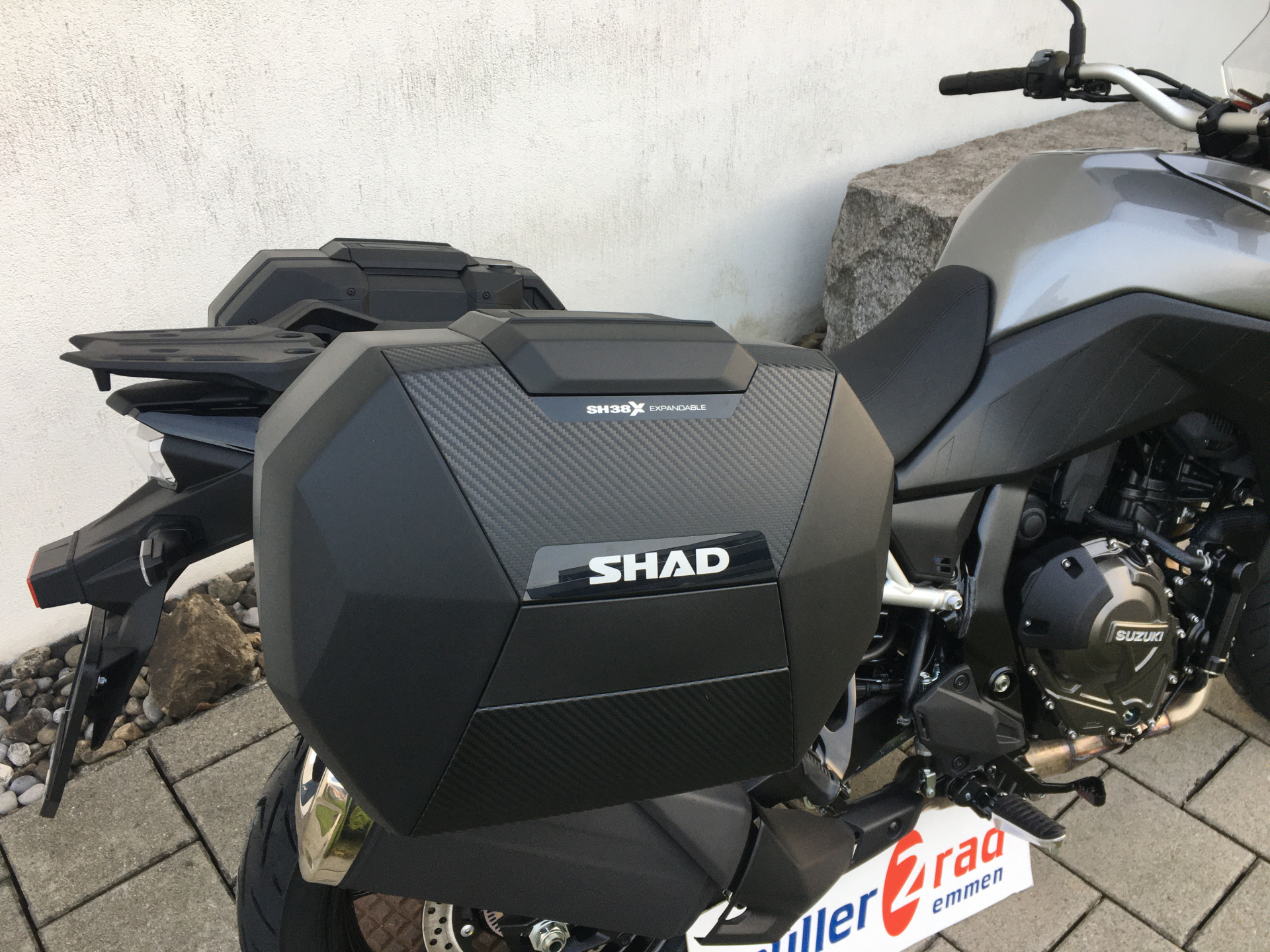 SUZUKI DL 800 V-Strom-image-5