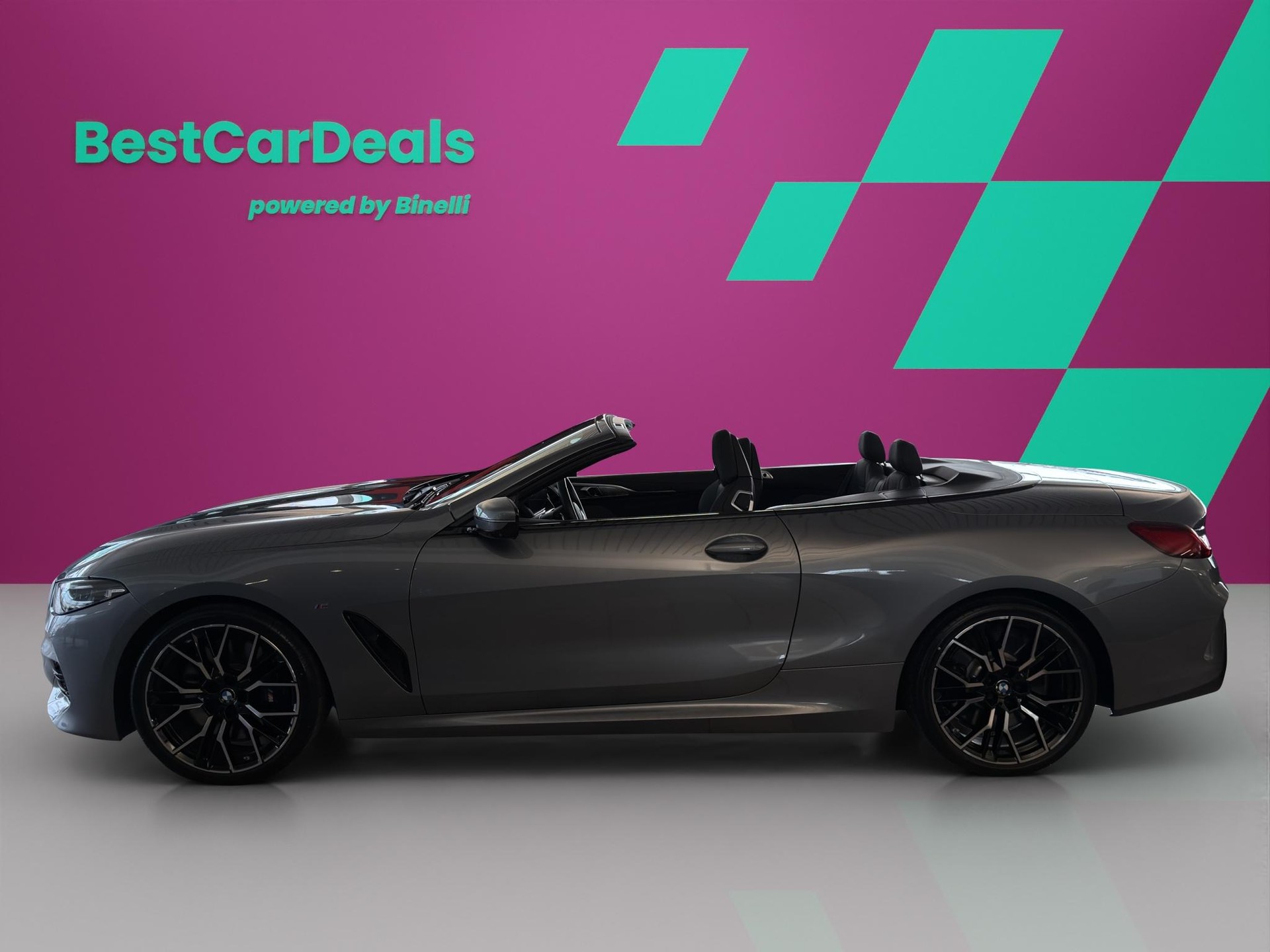 BMW 840i xDrive Cabriolet-image-5
