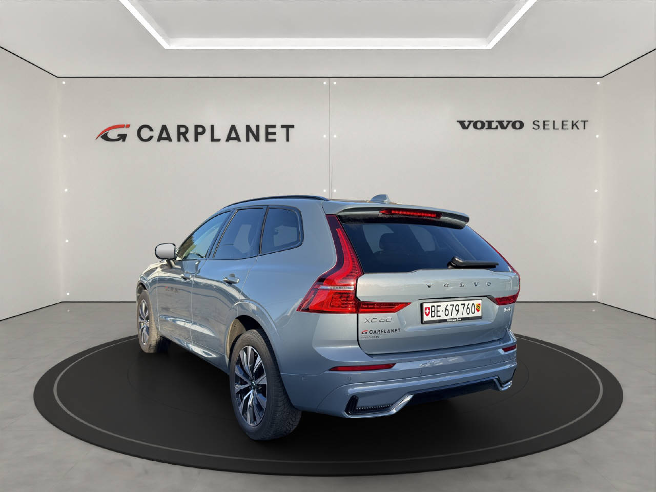 VOLVO XC60 2.0 B4 MH Ultimate Dark AWD .-image-3