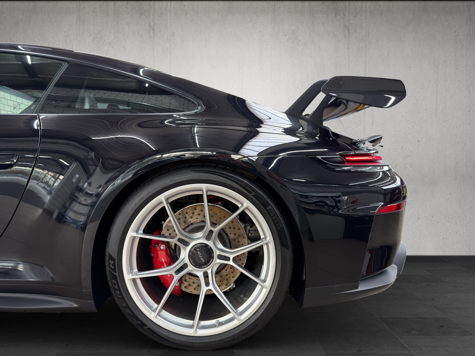 PORSCHE 911 GT3 PDK *Weissach-Paket*-image-8