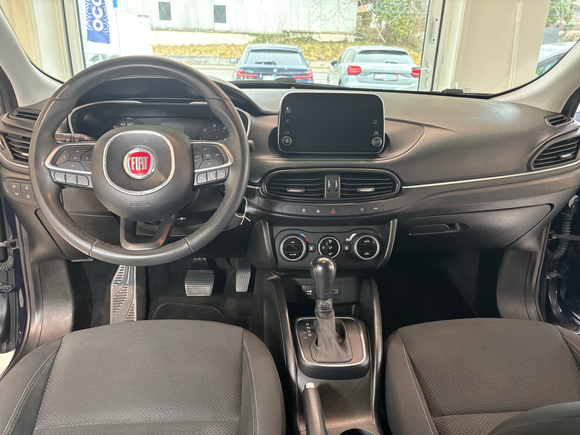 FIAT Tipo 1.6MJ Station Wagon Lounge DCT-image-6