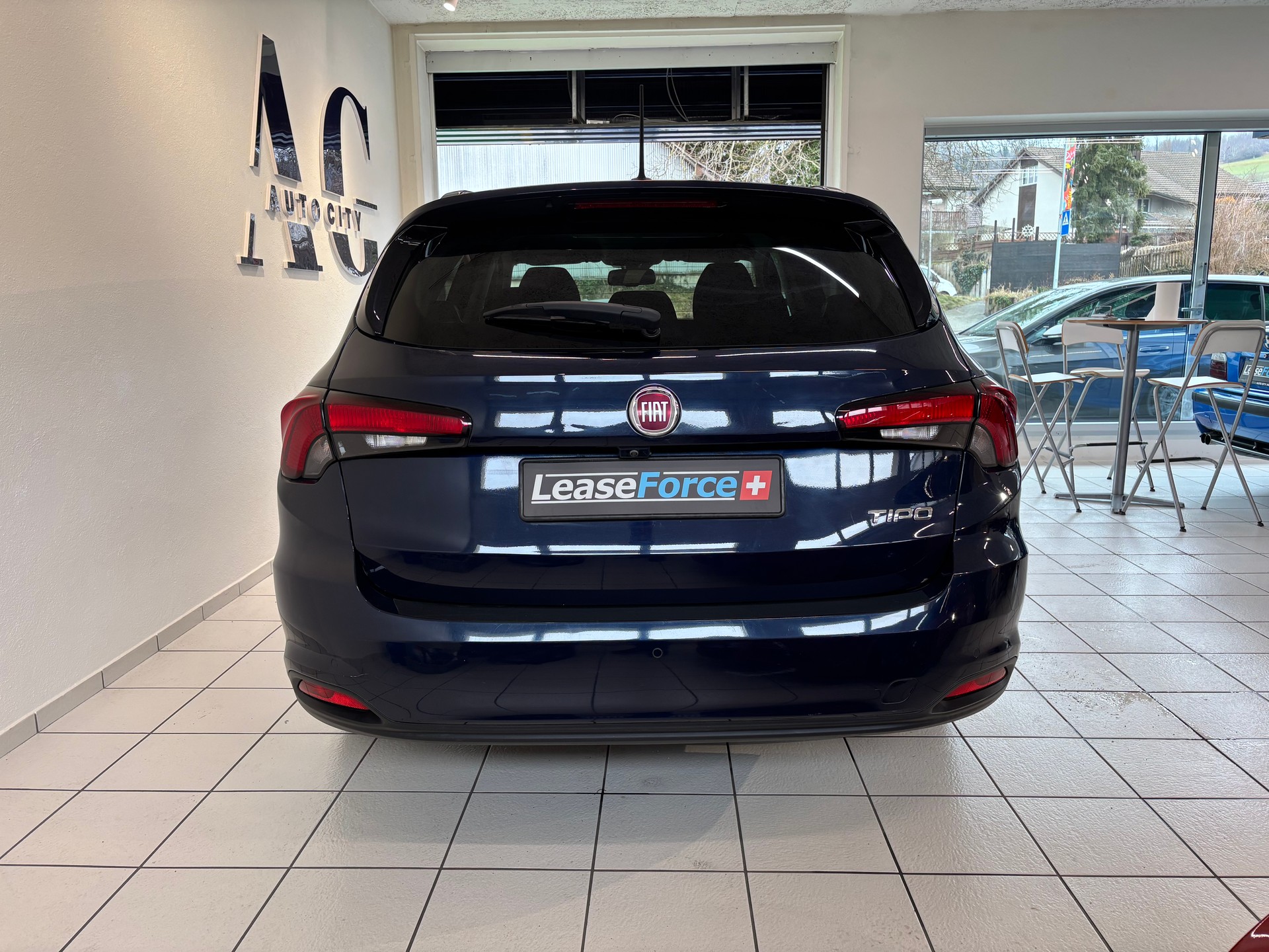 FIAT Tipo 1.6MJ Station Wagon Lounge DCT-image-3