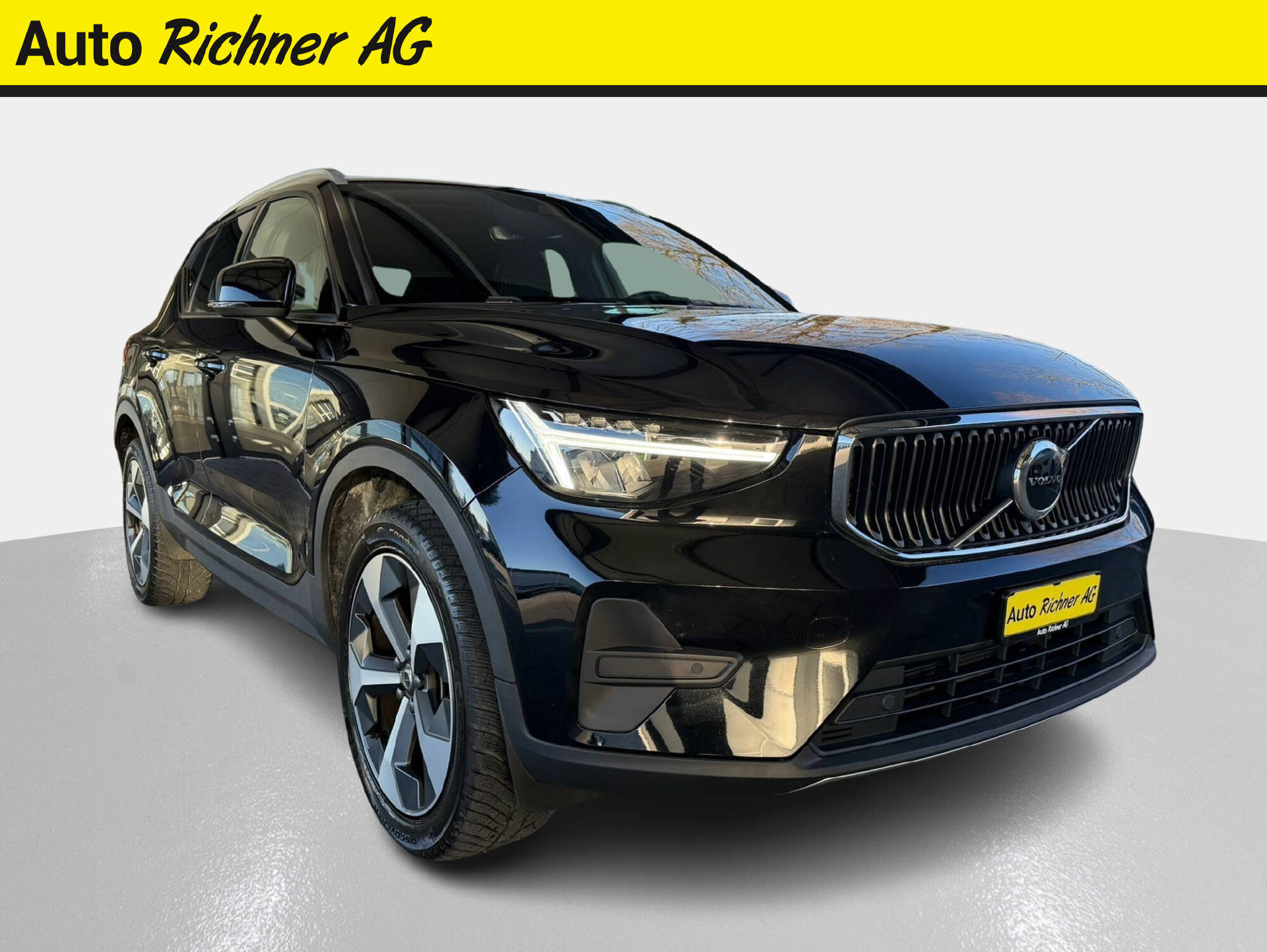 VOLVO XC40 1.5 T2 XCITE-image-0