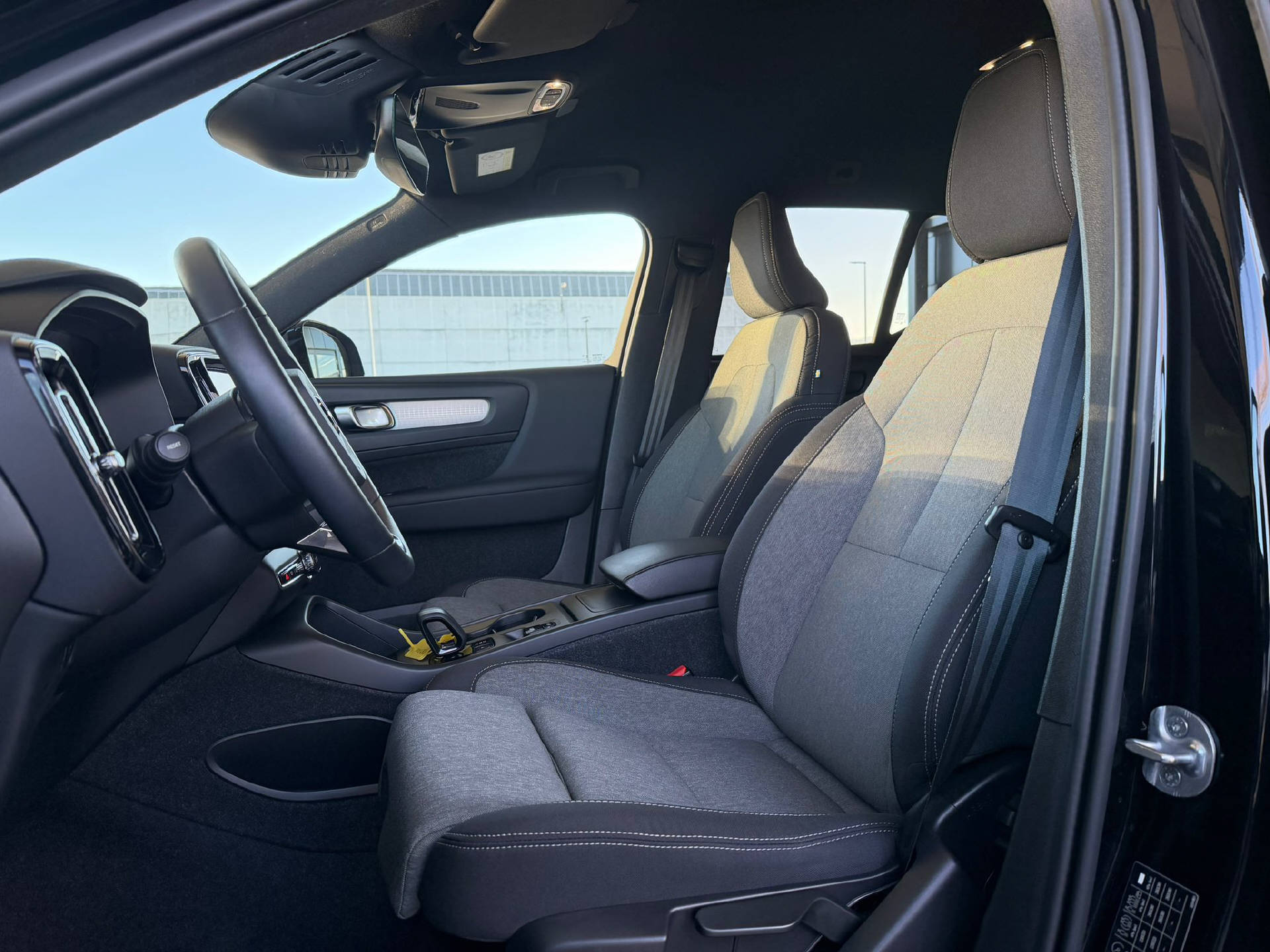 VOLVO XC40 1.5 T2 XCITE-image-5