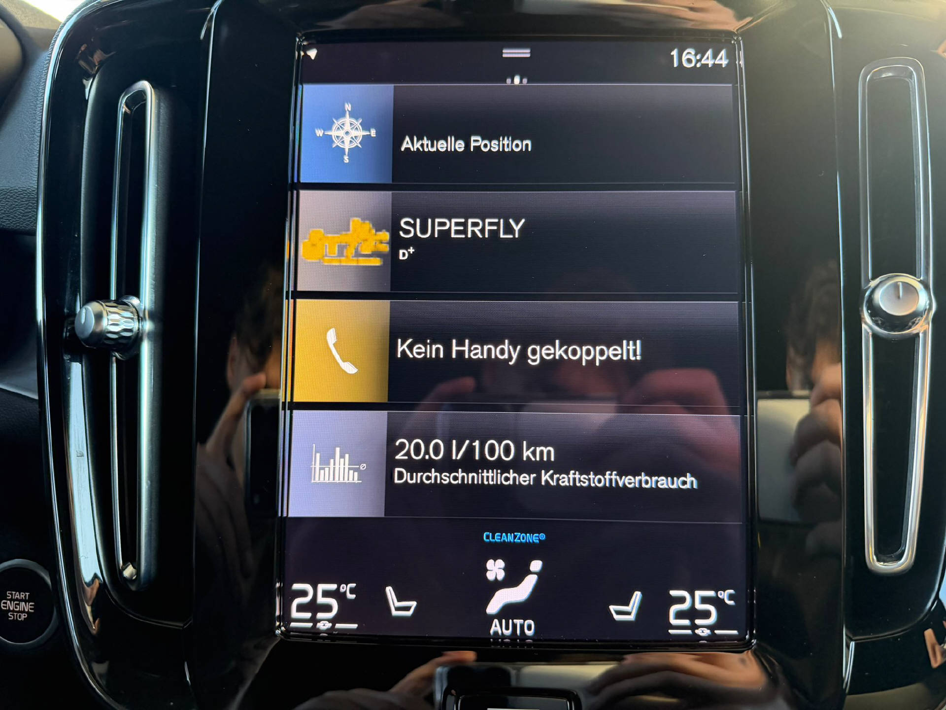 VOLVO XC40 1.5 T2 XCITE-image-13