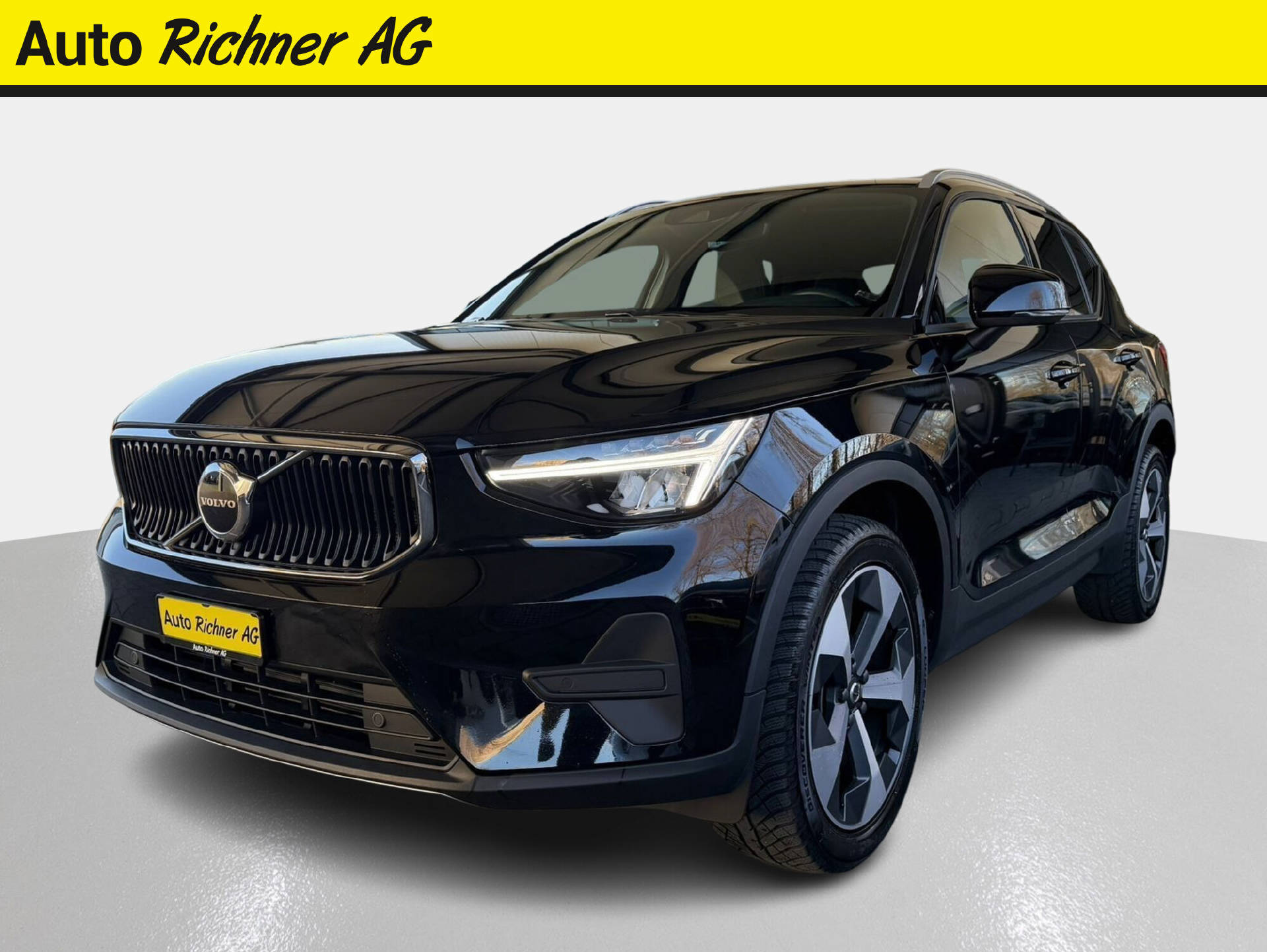 VOLVO XC40 1.5 T2 XCITE-image-1