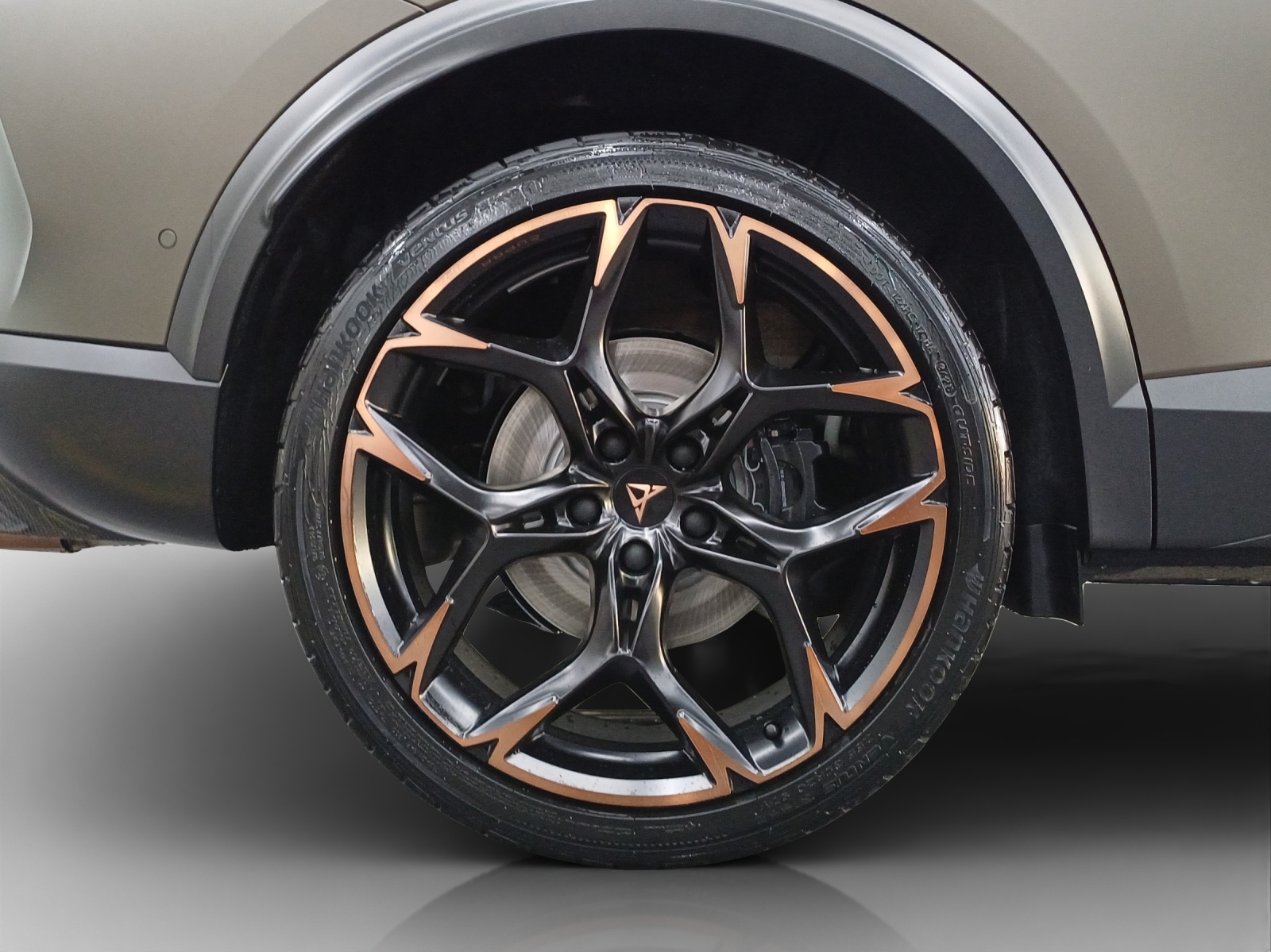 CUPRA Formentor 2.5TSI VZ5 4Drive DSG-image-15