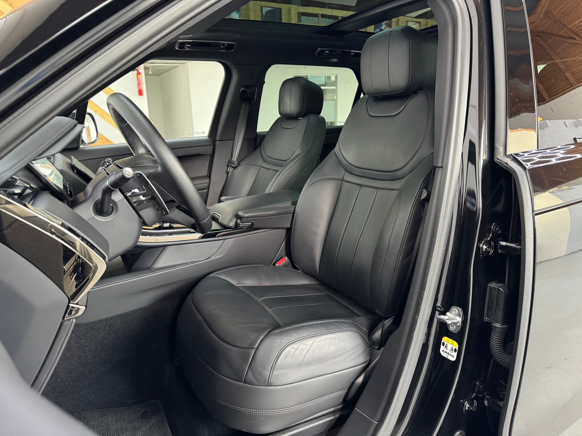 LAND ROVER Range Rover Sport D250 3.0 TD6 MHEV Dynamic HSE Automatic-image-10