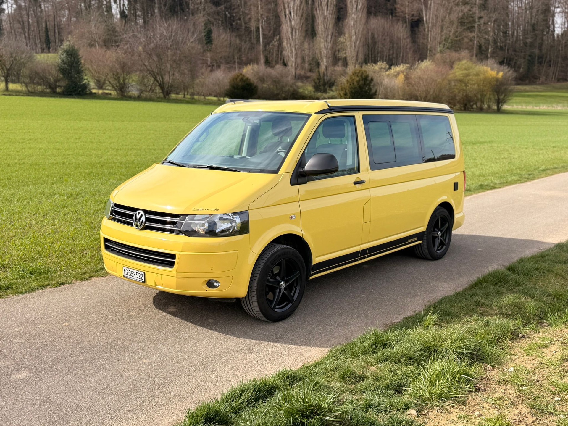 VW T5 California 2.0 TDI Beach Edition DSG-image-0