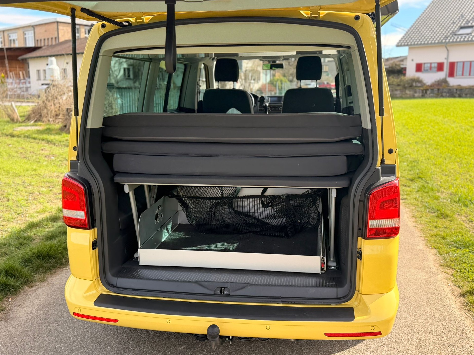 VW T5 California 2.0 TDI Beach Edition DSG-image-8
