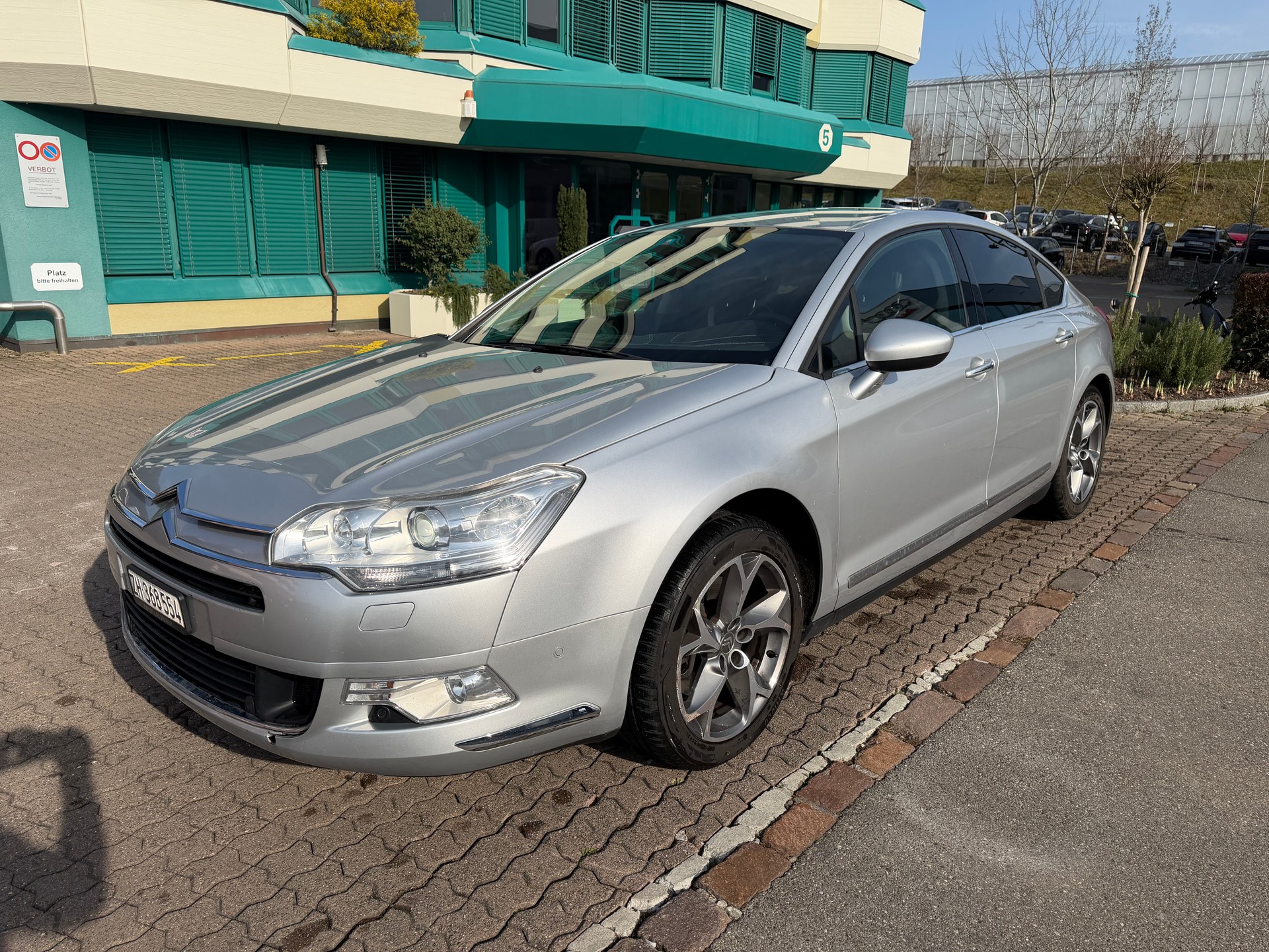 CITROEN C5 Berline 2.7 HDi V6 Exclusive Automatic-image-2