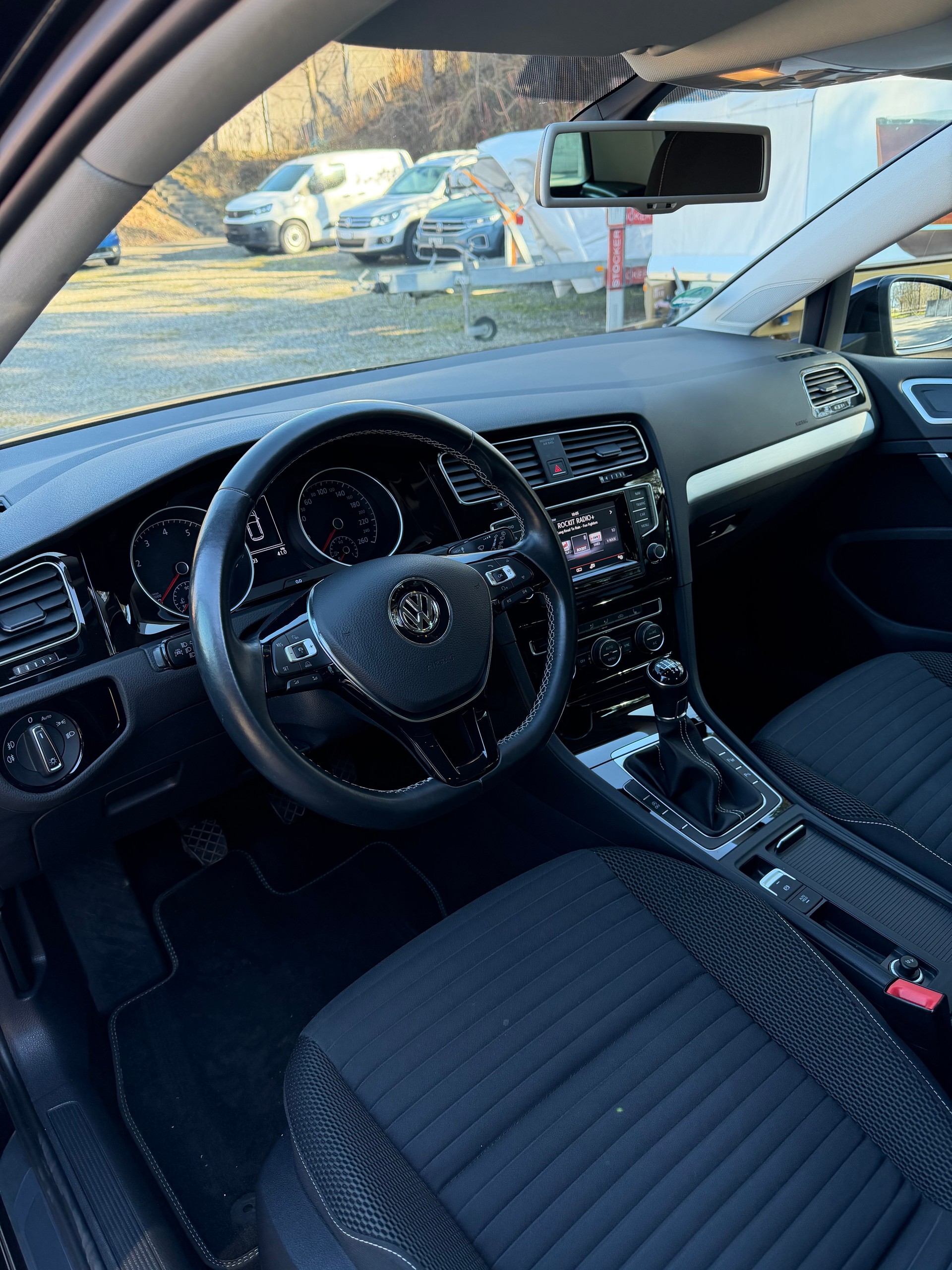 VW Golf 1.2 TSI Cup-image-7